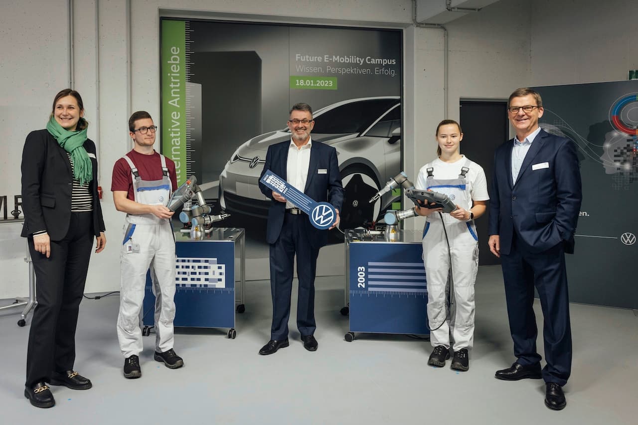 Cover Image for VW eröffnet Future e-Mobility Campus in Zwickau