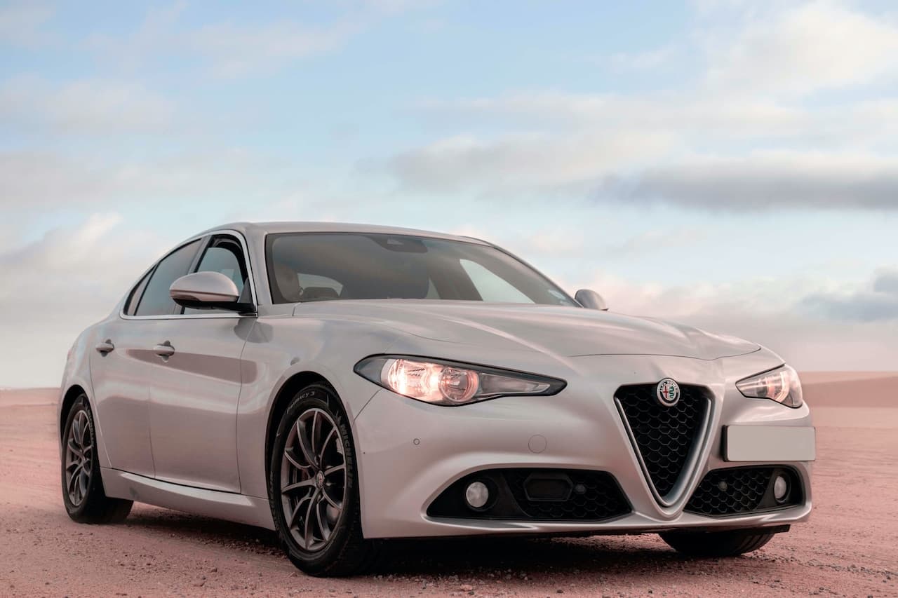 Cover Image for Alfa Romeo Giulia kommt elektrisch wohl mit 1000 PS