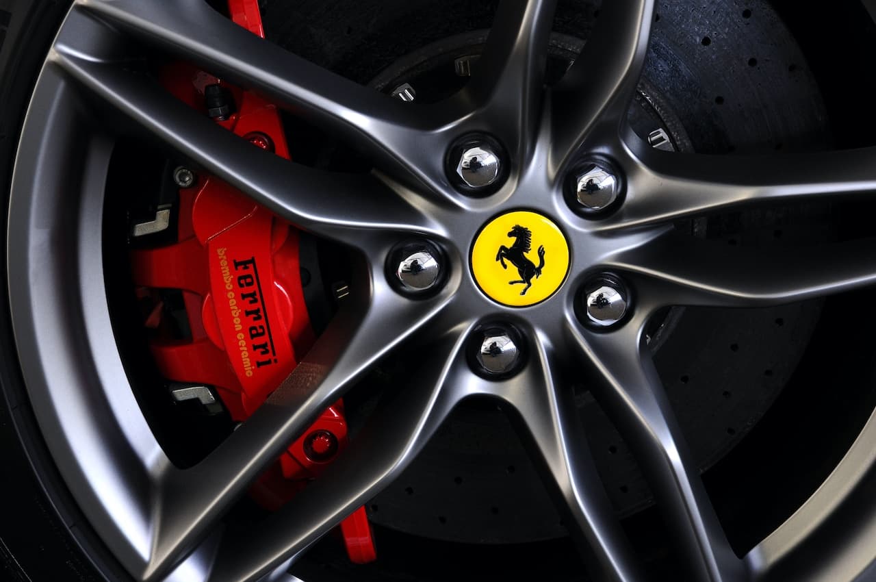 Cover Image for Ferrari plant Fake-Schaltung für Elektroautos