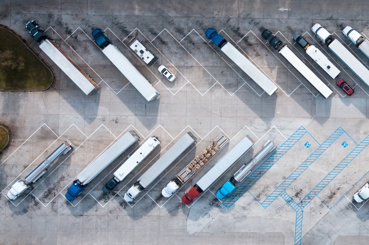 Cover Image for Verband der Automobilindustrie fordert mehr Anreize statt Verbote