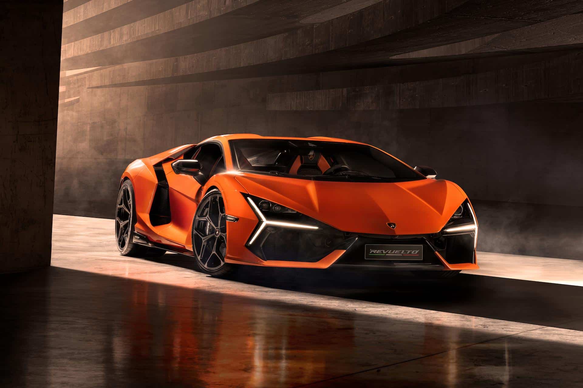 Plug-in-Powerhybrid Lamborghini Revuelto kommt 2024