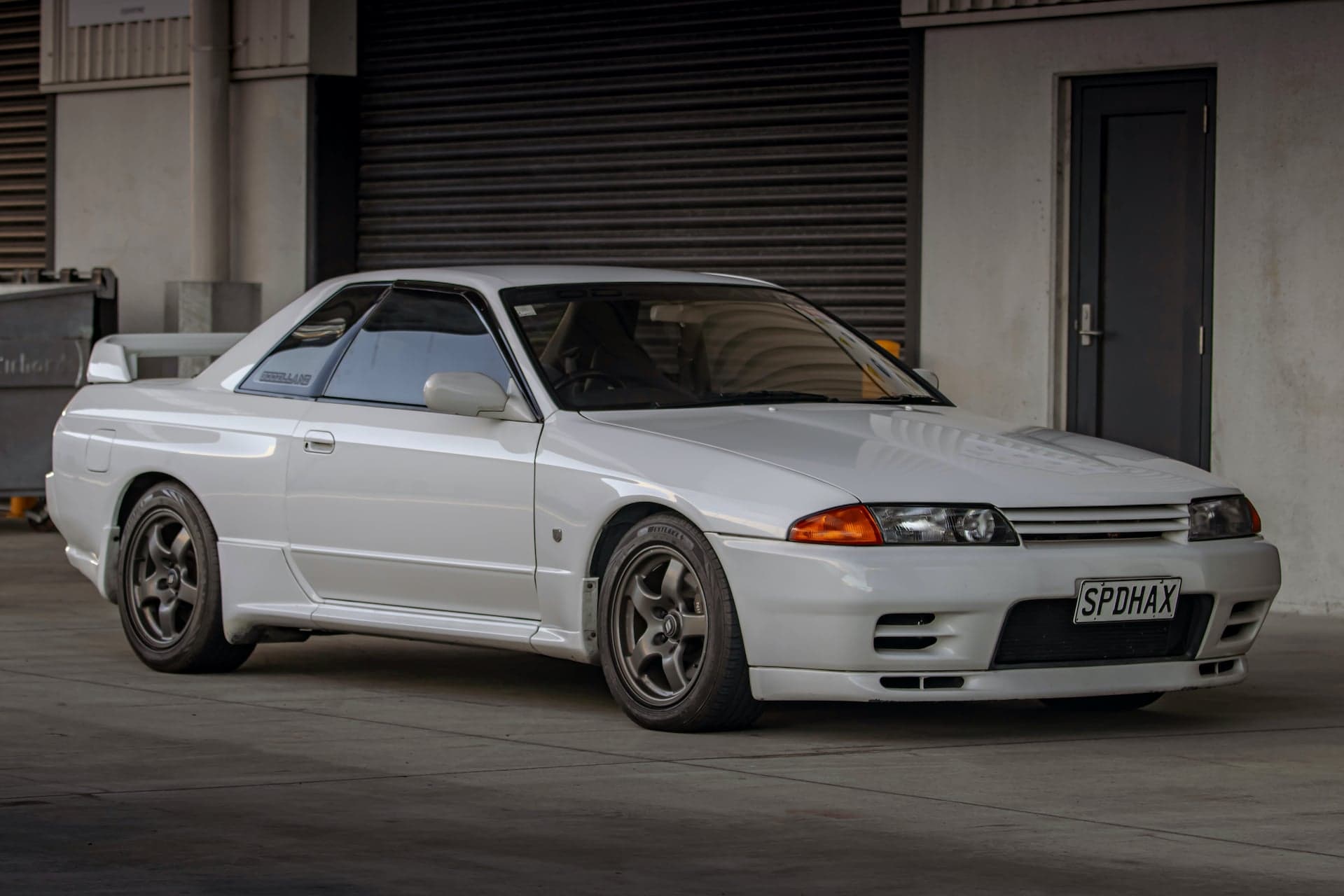 Cover Image for Nissan kündigt elektrische Umrüstung für legendären R32 Skyline GTR an