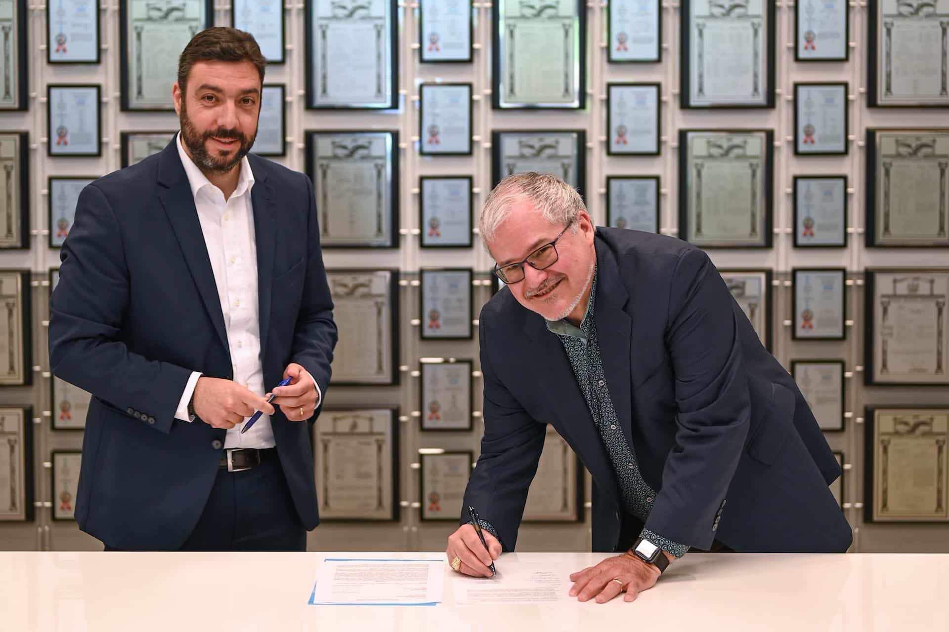 Cover Image for Automobilzulieferer Mahle und Midtronics bündeln Kräfte im Batterieservice