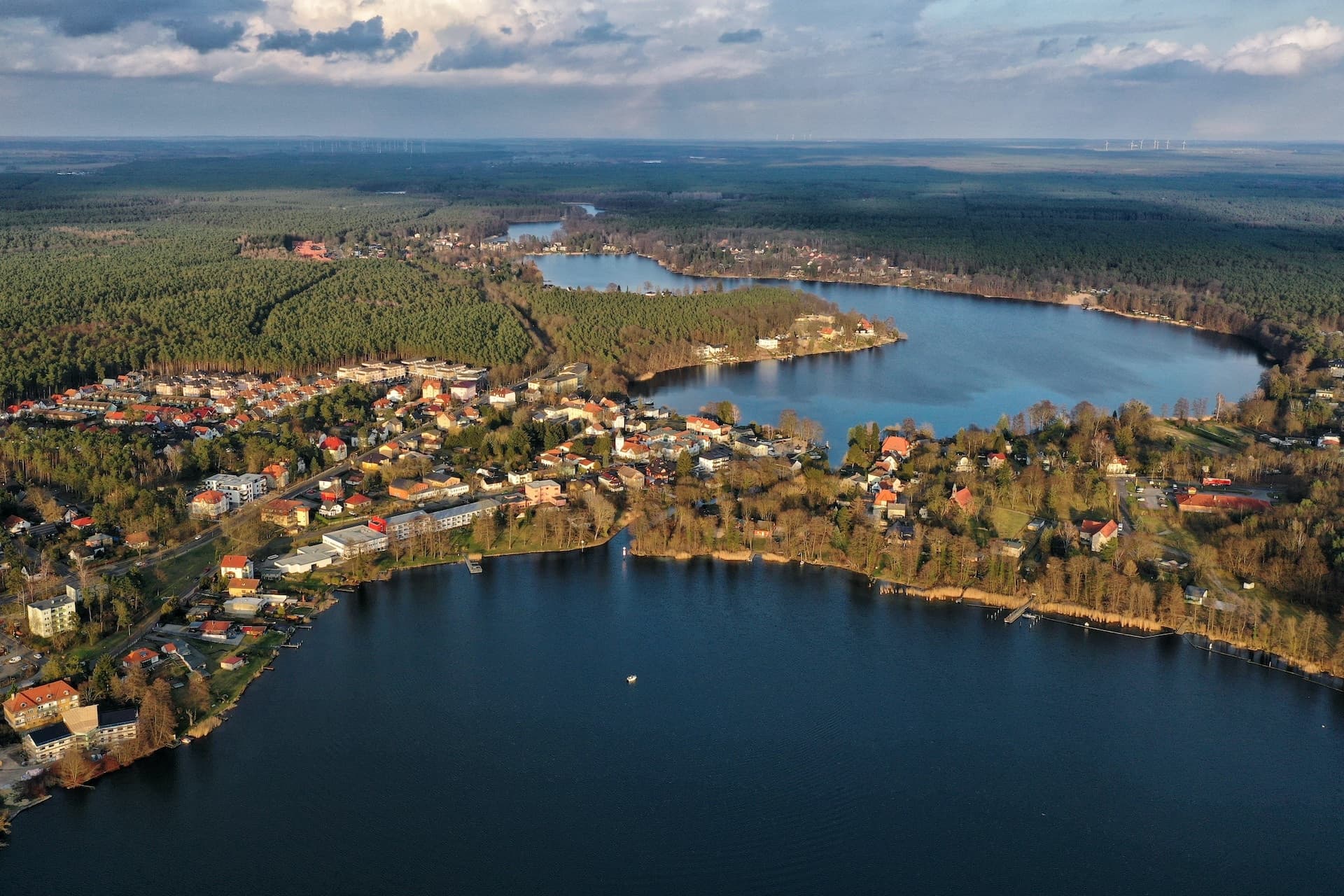 Cover Image for Grünheides Bürgermeister: „Davon träumt ganz Ostdeutschland“