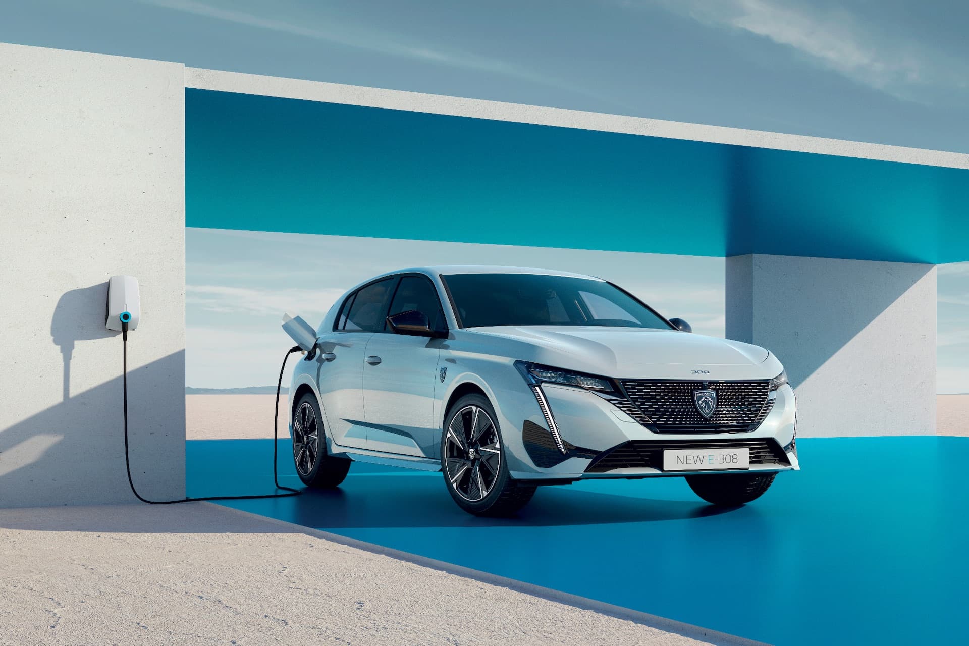 E-Crossover Peugeot E-308 in First Edition bestellbar