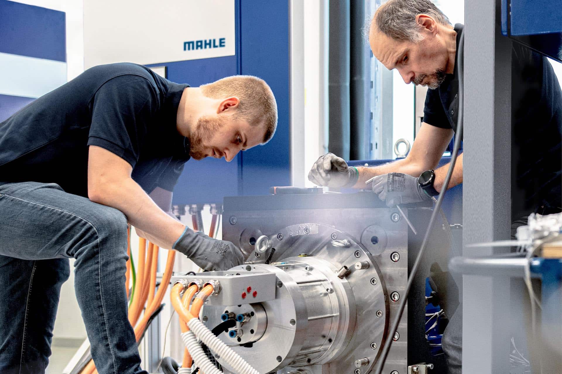 Mahle will „System-Champion in der Elektromobilität“ werden