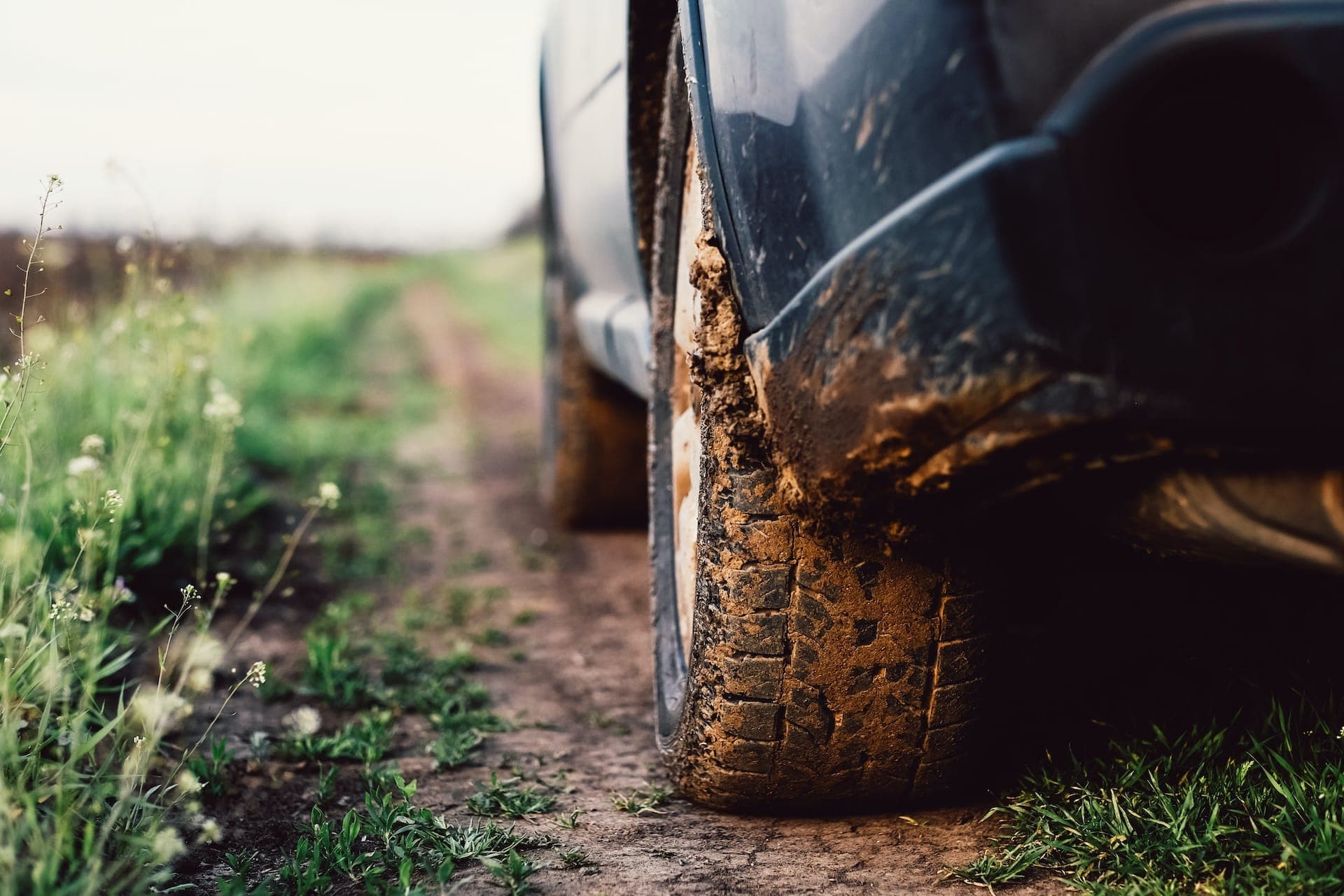 Cover Image for Diese 7 E-Autos mit Allradantrieb sind besonders günstig