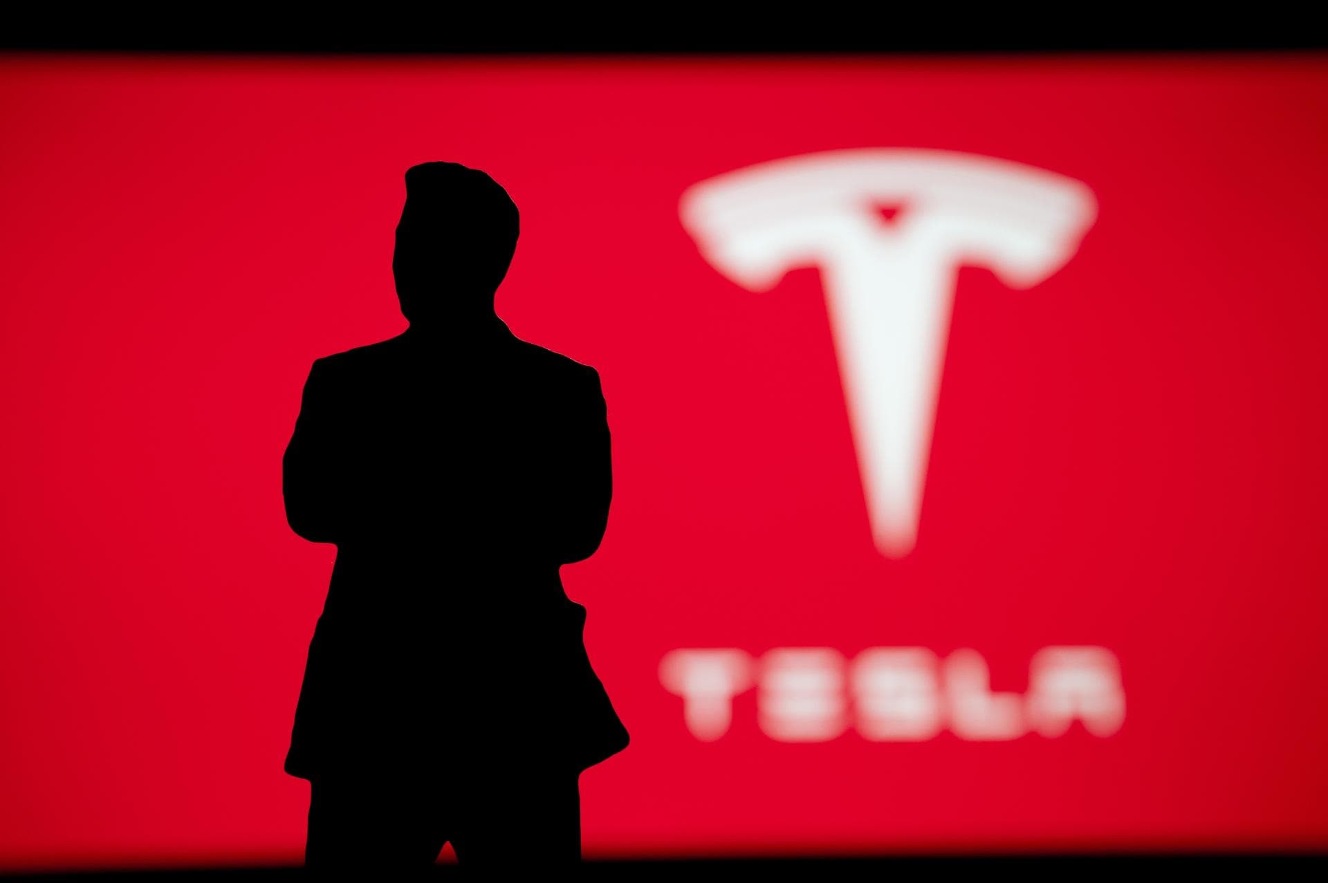 Cover Image for Tesla Q4: Rekordzahlen trotz Marktunsicherheiten