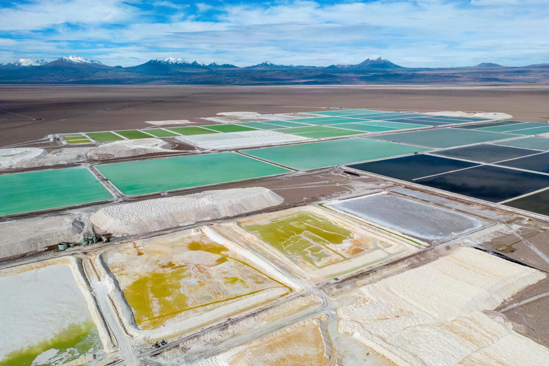 Cover Image for SQM-Codelco-Deal: Großaktionär fordert Klarheit zum Lithium-Abbau