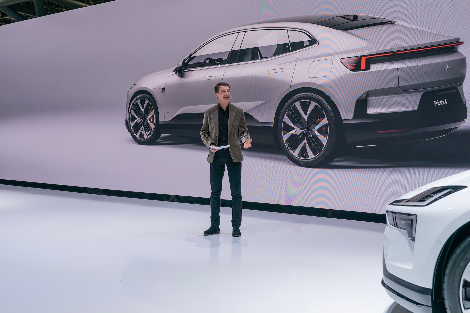 Cover Image for Polestar-Chef „entrüstet und maßlos enttäuscht“ von E-Auto-Politik