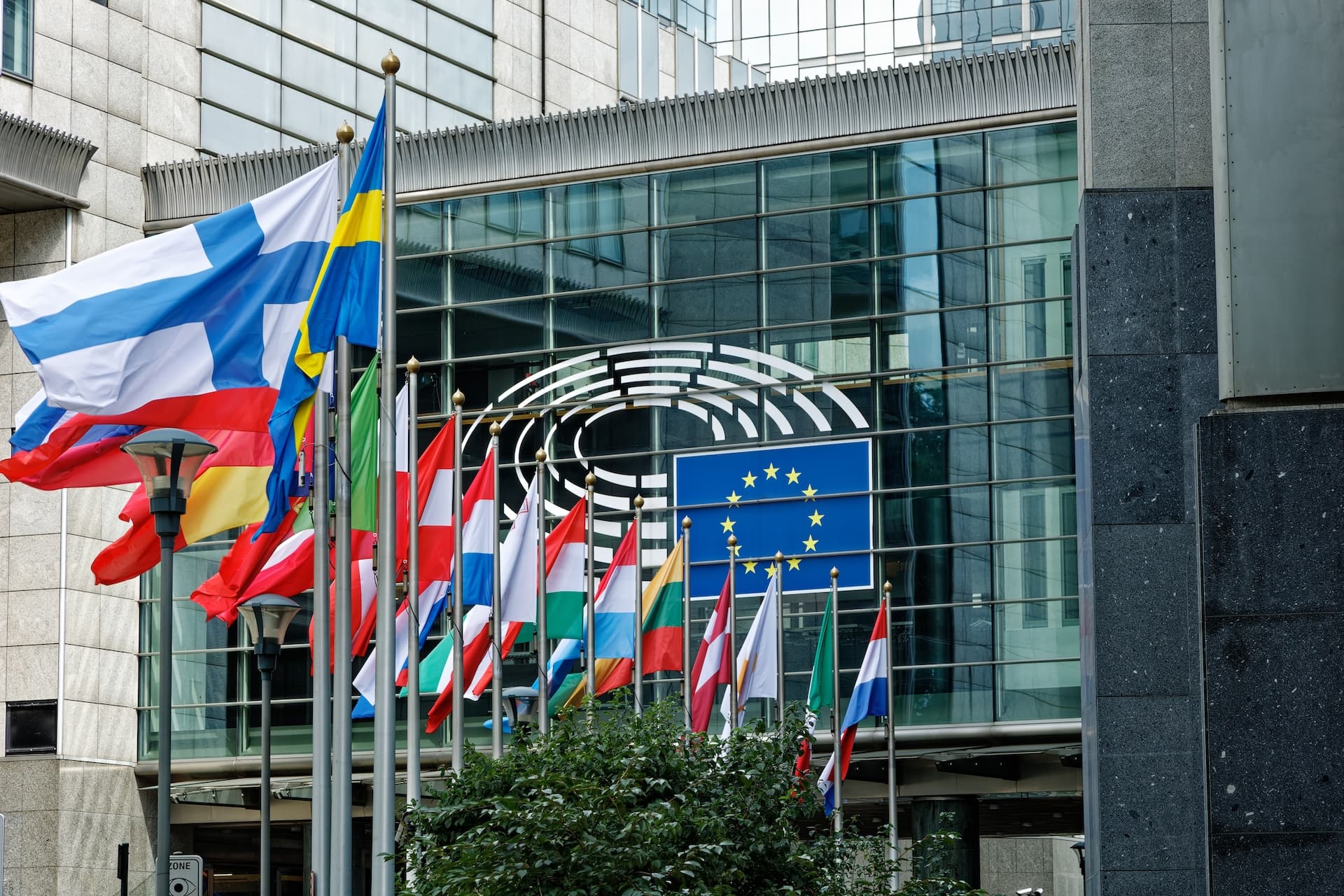 Cover Image for Strategischer Dialog über die Zukunft der europäischen Autoindustrie startet Ende Januar