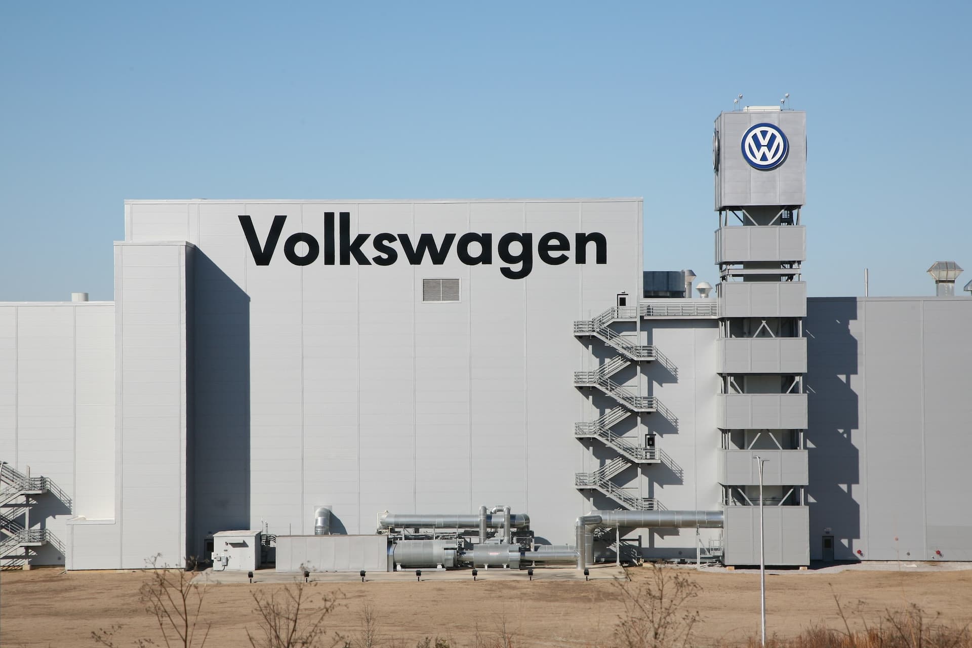 Cover Image for VW will US-Zölle umgehen – BMW und andere Hersteller vor großen Problemen