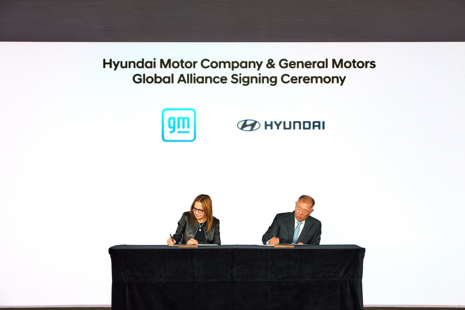Cover Image for Hyundai und GM wollen Autos und Antriebe gemeinsam entwickeln