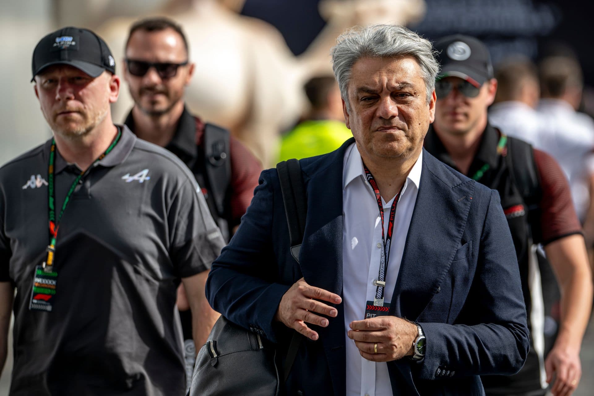 Cover Image for CO2-Flottenziele: 15 Mrd. Euro an Strafzahlungen drohen