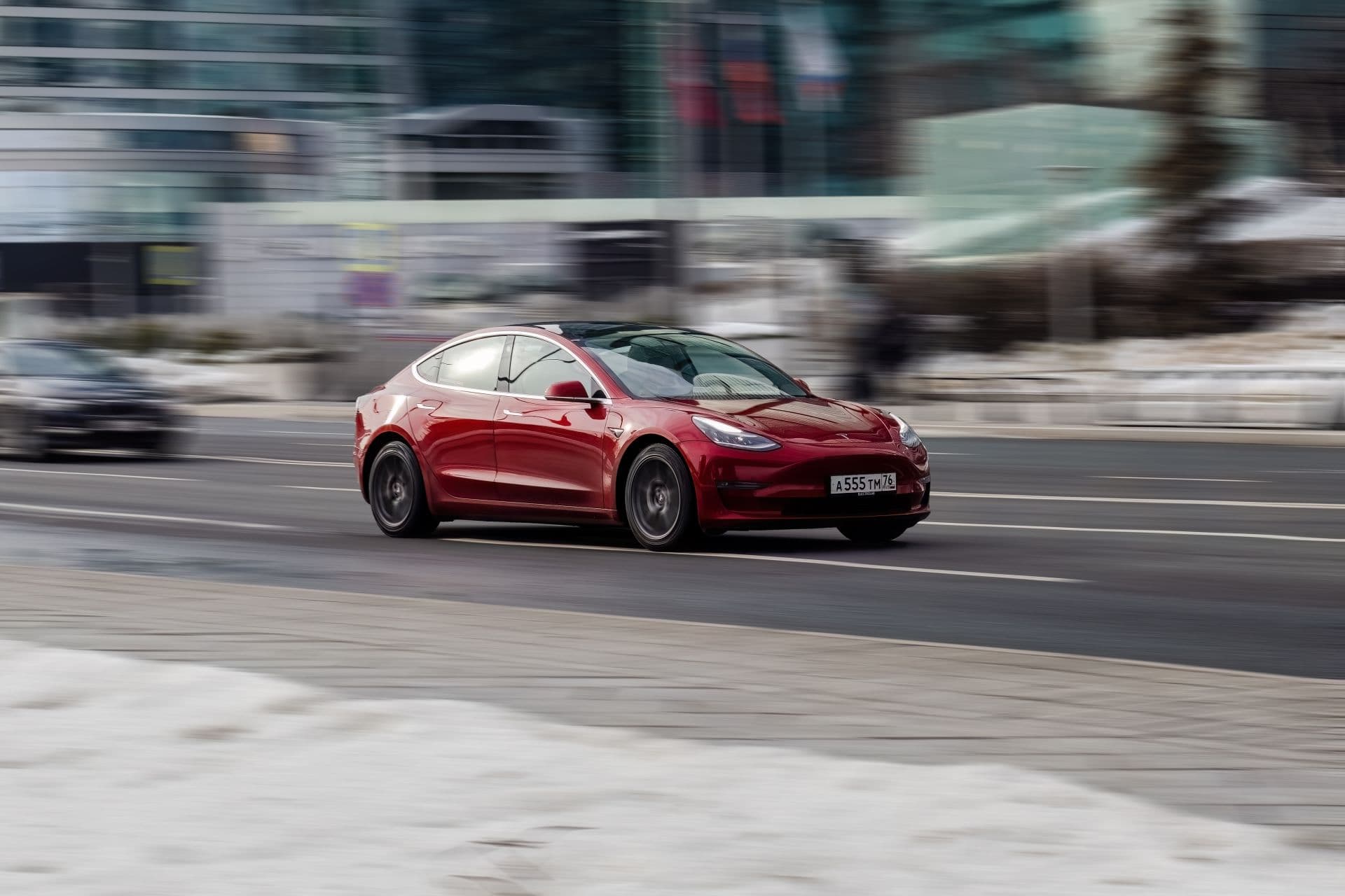 Cover Image for Aktuelle Tesla-Modelle wohl nicht fähig zum autonomen Fahren