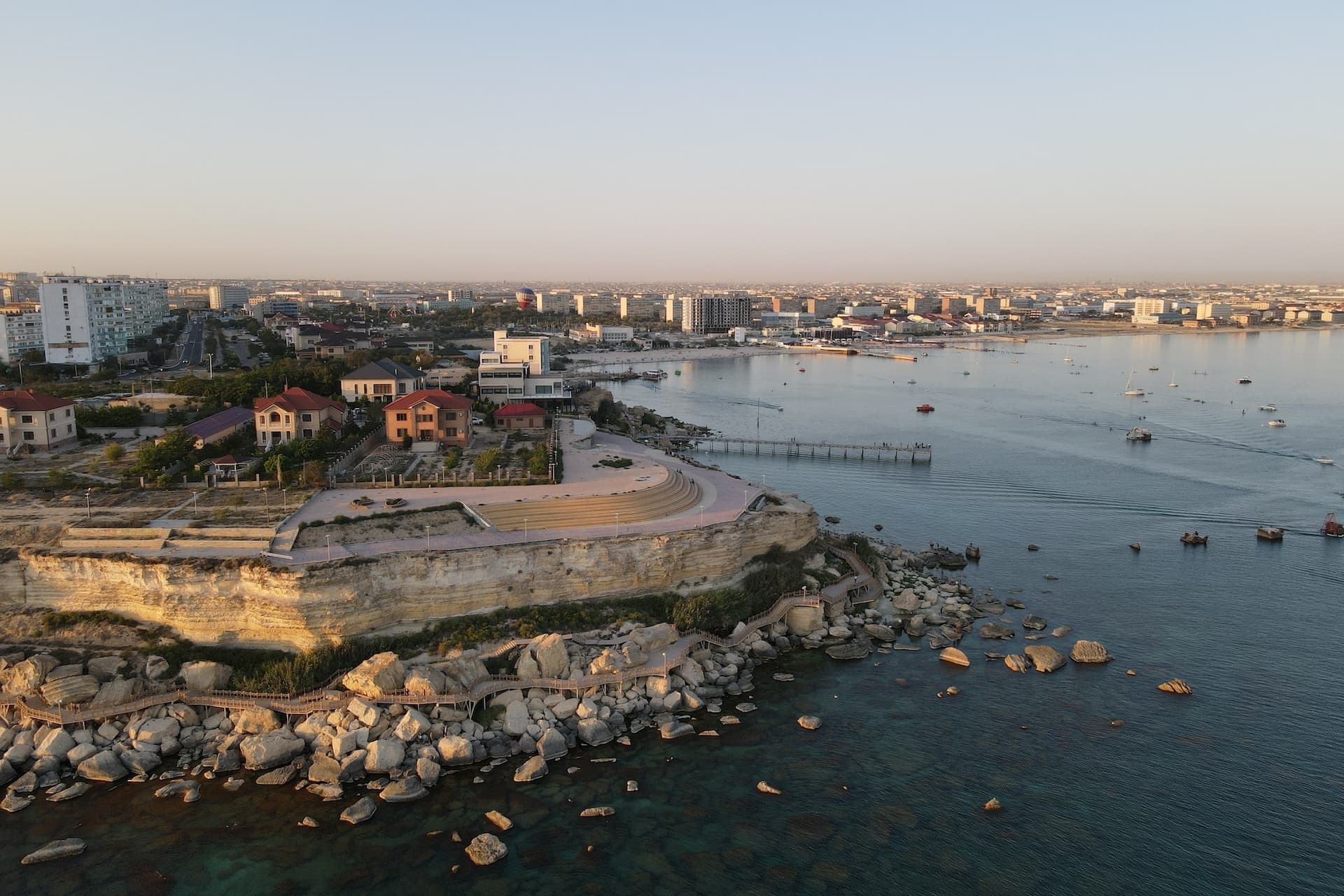 Cover Image for „Energy in Transition“ – Energiewende in Kasachstan