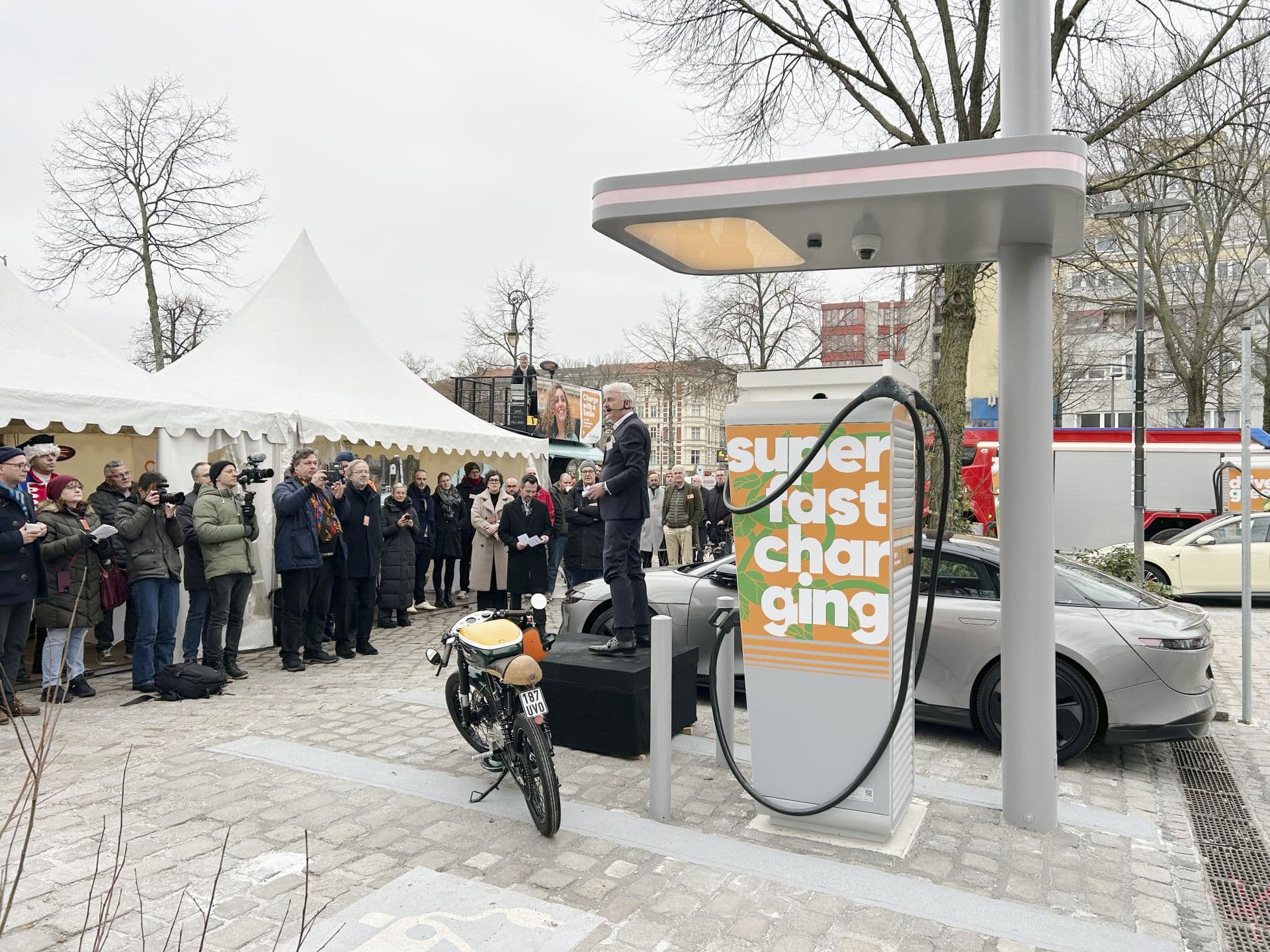 Cover Image for CutPower eröffnet Ladepark am Schloss Charlottenburg