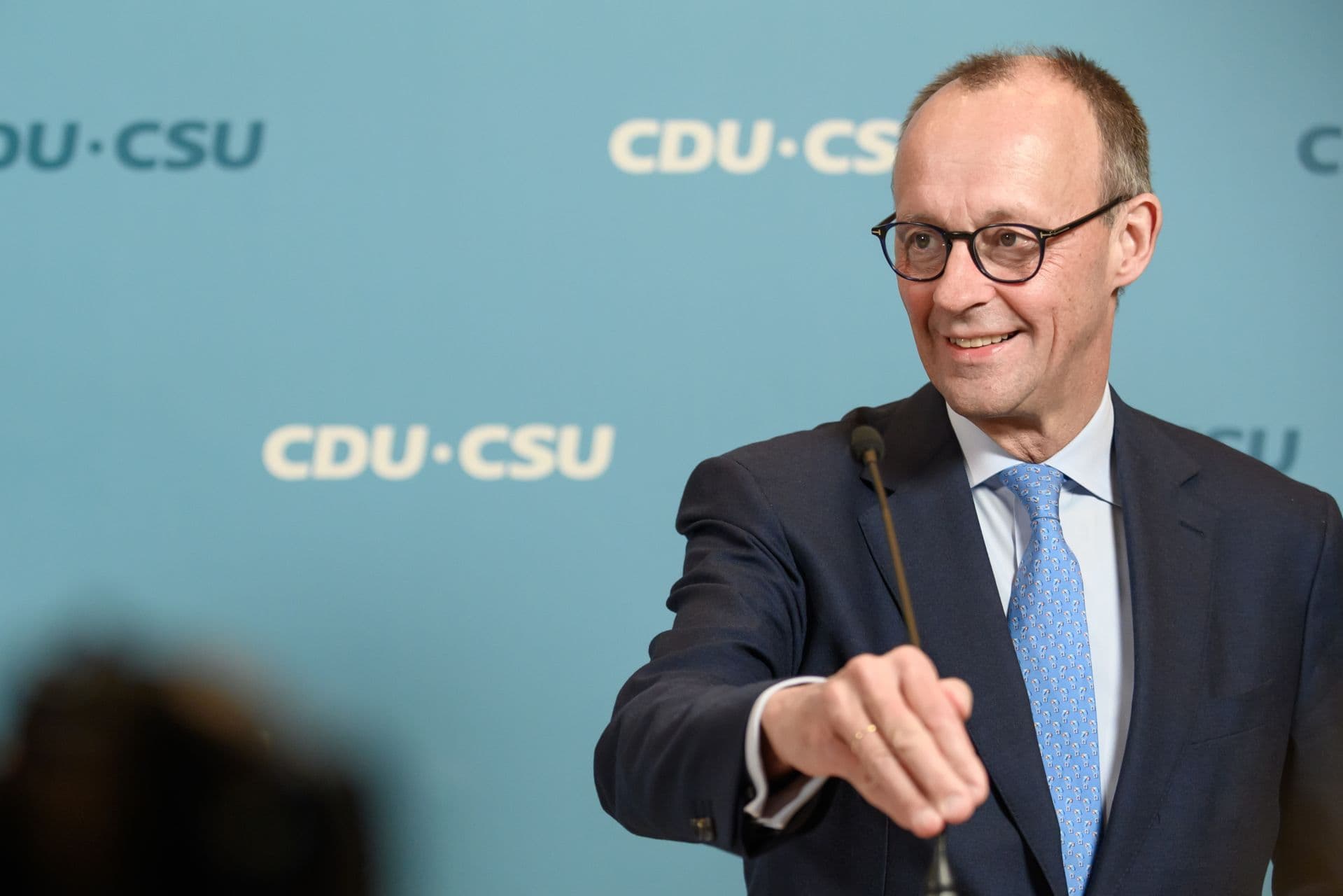 Cover Image for Union und SPD planen wohl neue E-Auto-Förderung