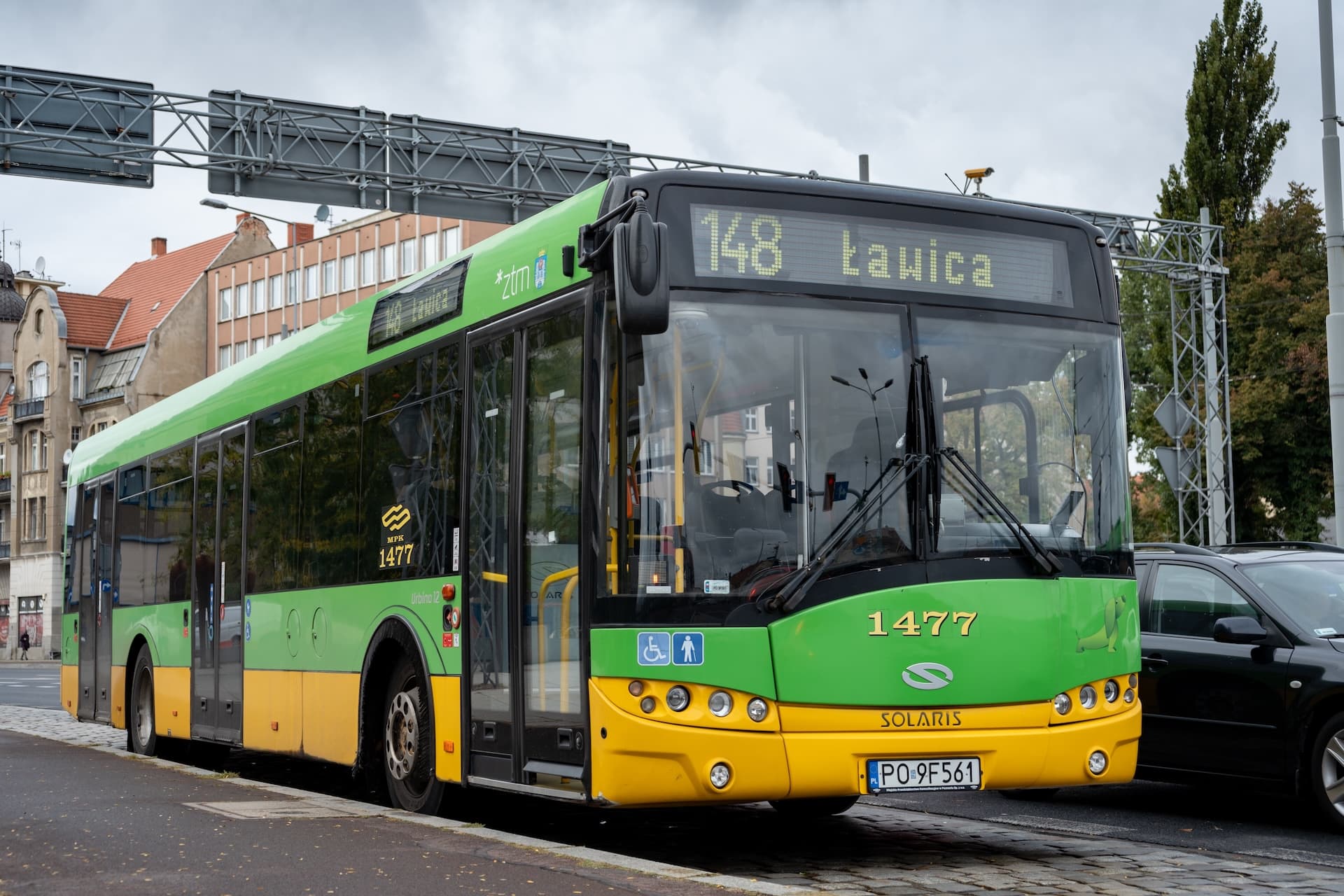Cover Image for Wasserstoff nicht rein genug: 25 H2-Busse legen kollektive Pause ein