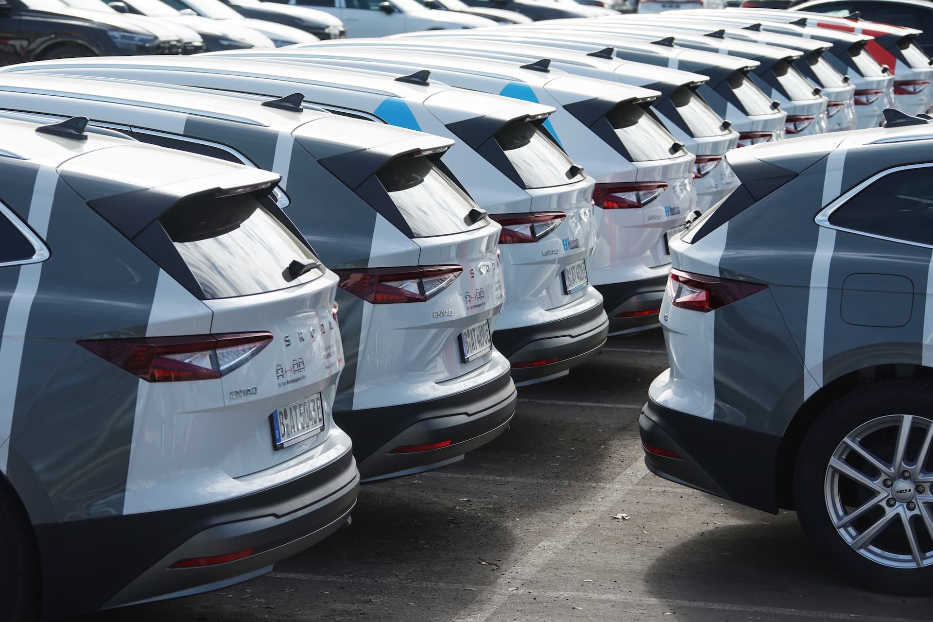 Cover Image for Ab 2030 nur noch E-Autos als Dienstwagen erlaubt?