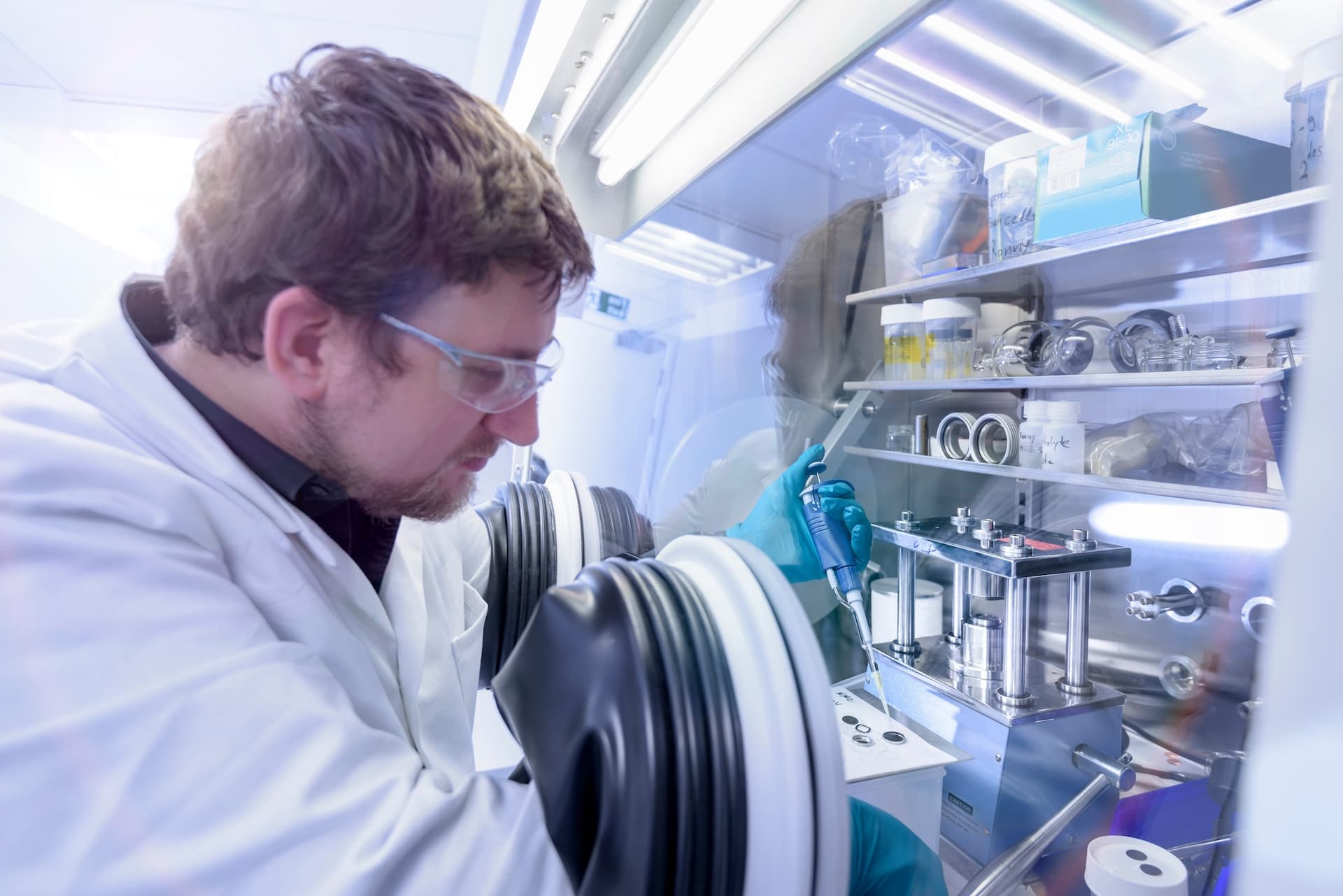 Mini- und Microenvironments in der Batteriezellproduktion: Akteure, Patente und Potenzial