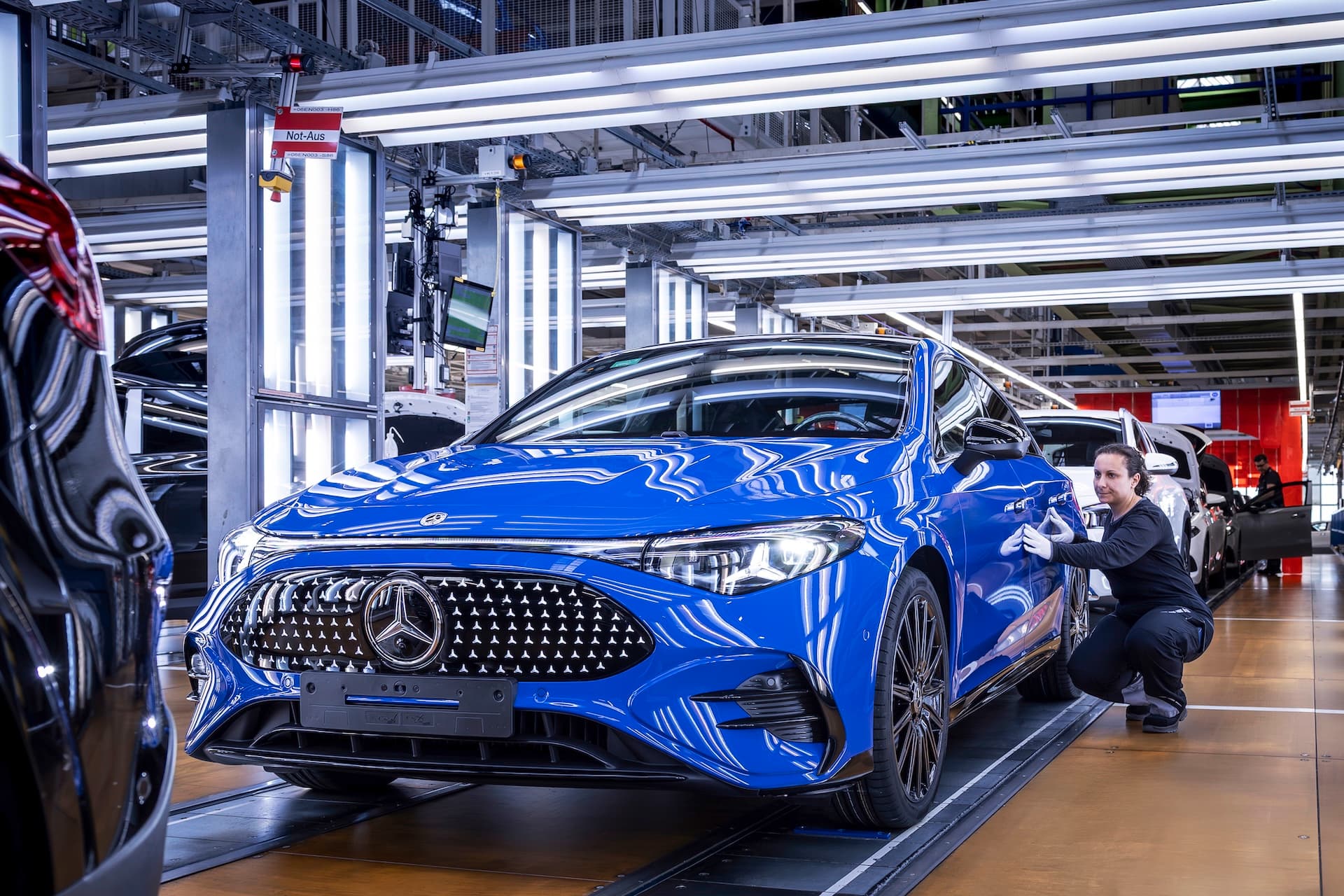 Cover Image for Mercedes-Interna zu CLA-Ladeproblematik und Wettbewerbern