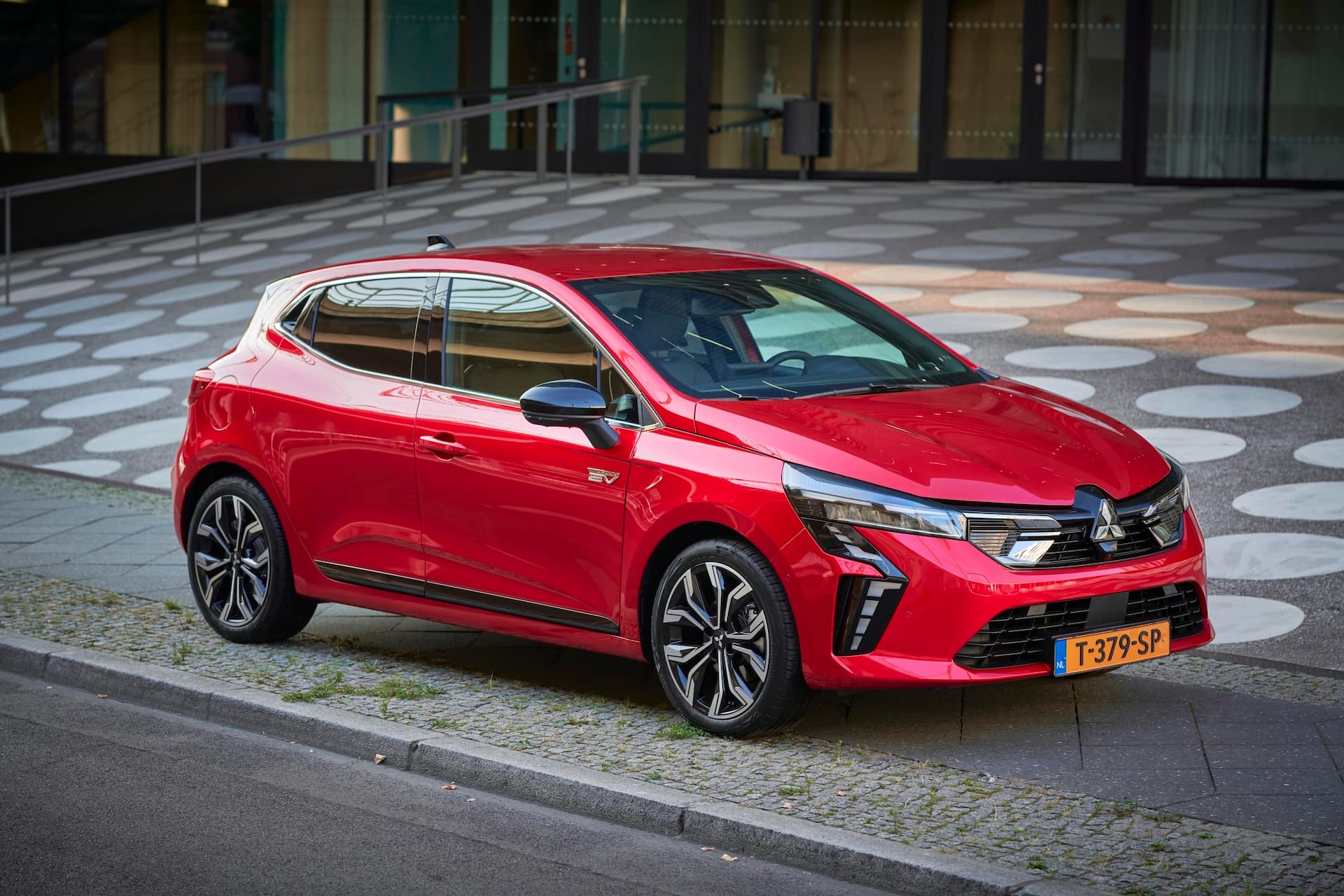 Cover Image for Mitsubishi soll Elektro-Colt für 2027 anvisieren