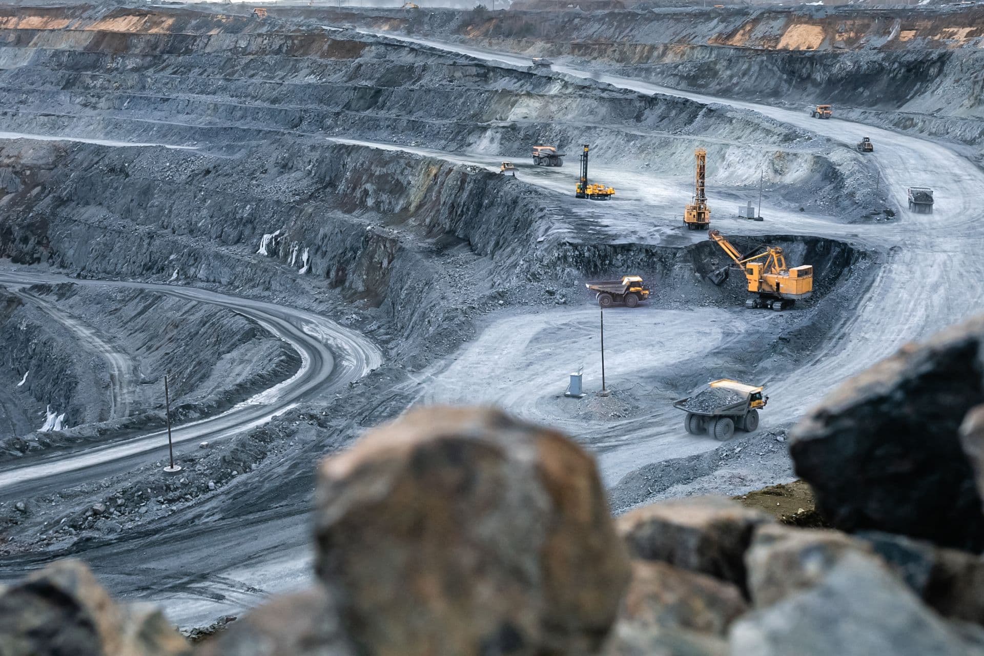 CATL legt Lithiumförderung in China auf Eis