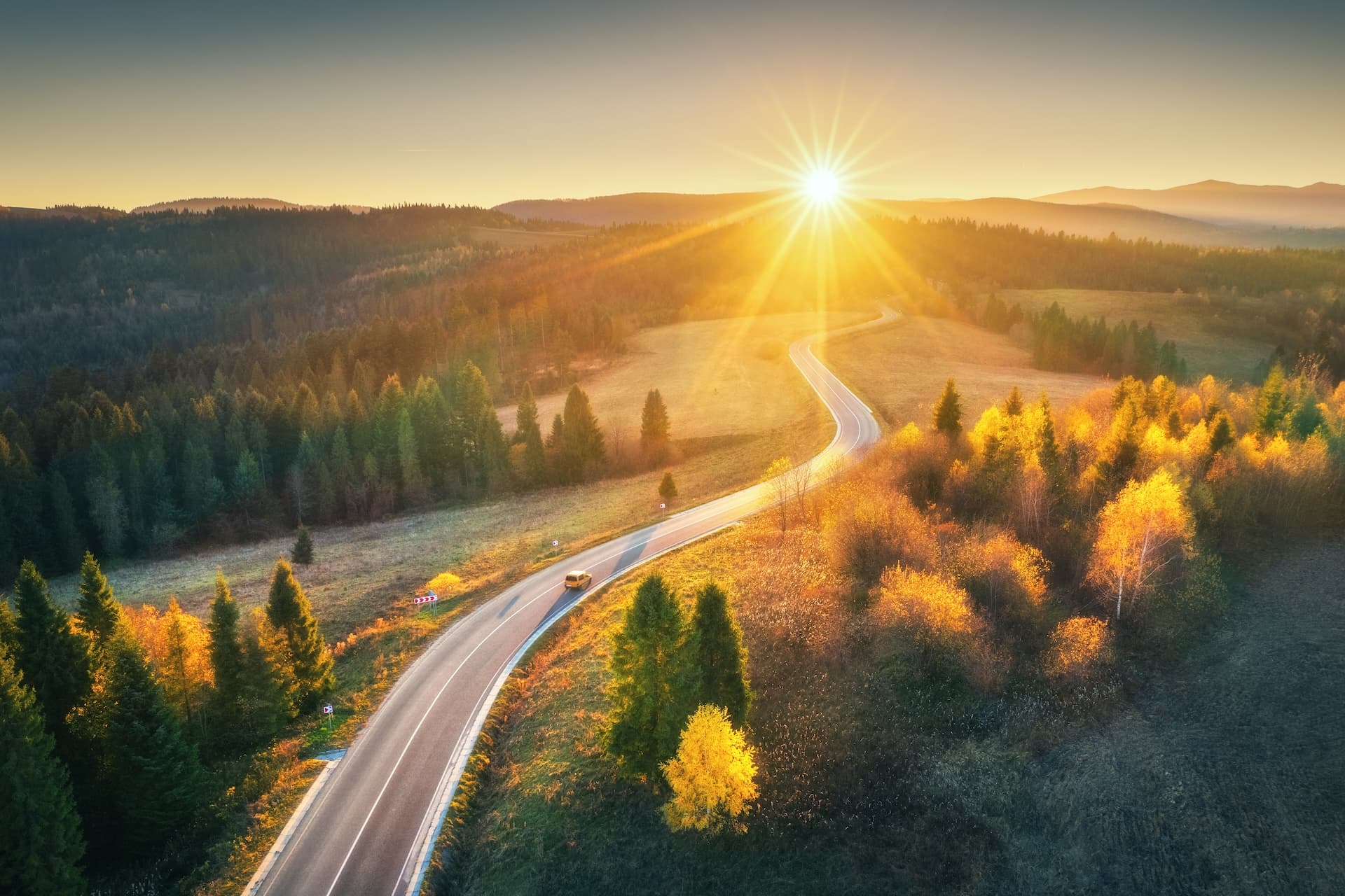 Cover Image for CATI-Studie: E-Mobilität ist und bleibt ein Langstreckenprojekt