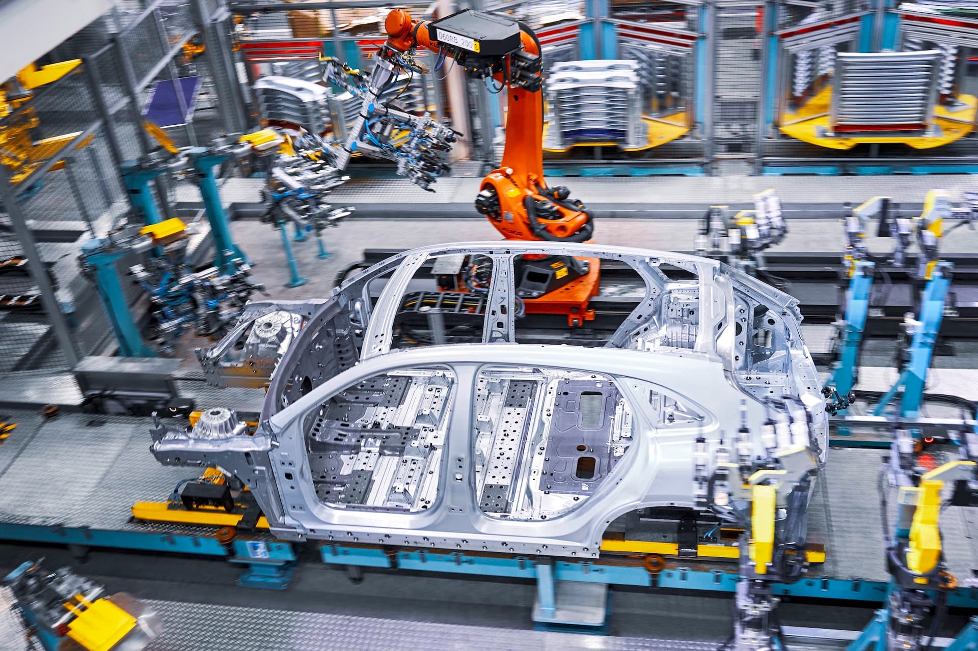 76 Prozent Gewinneinbruch: Deutsche Hersteller unter Druck