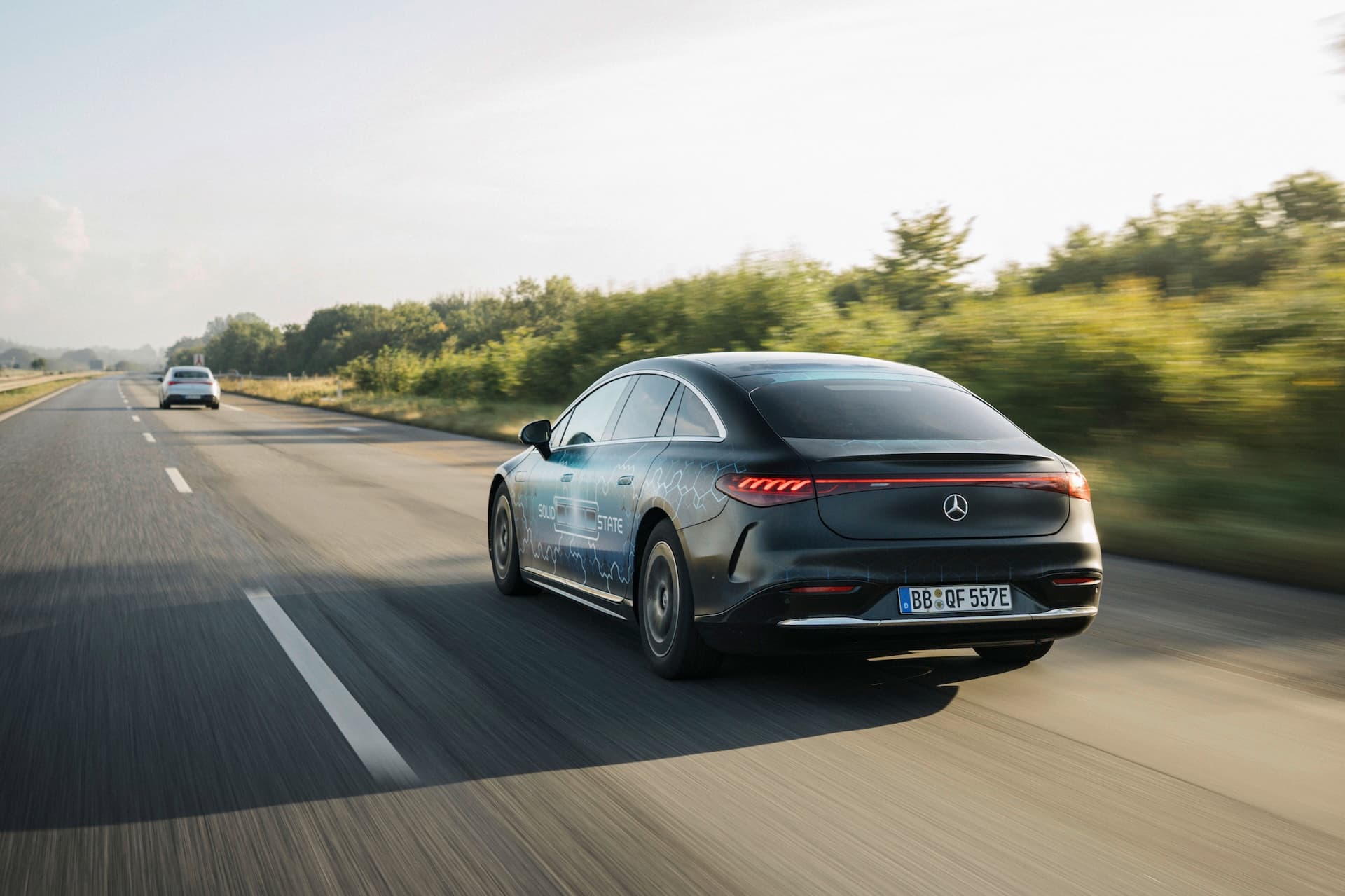 Cover Image for E-Auto von Mercedes schafft 1205 Kilometer am Stück