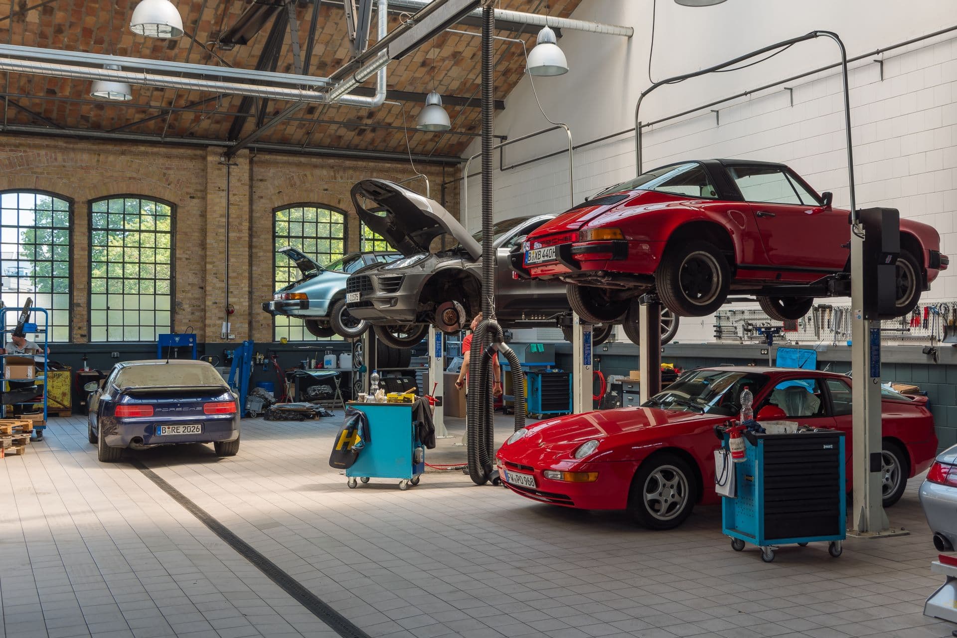 Cover Image for Kommentar: Zurück auf fossil – Porsches riskanter Kurs