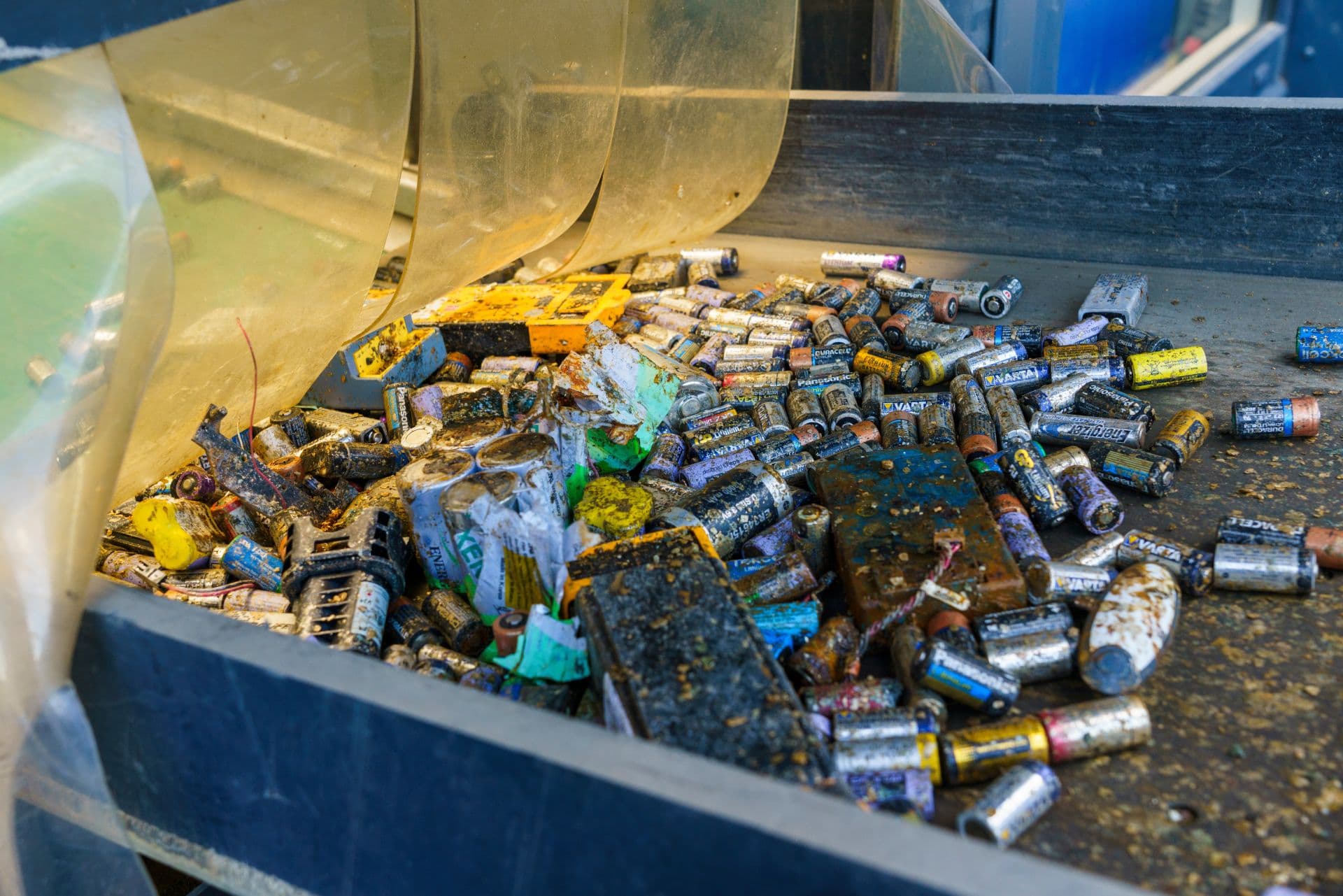 Cover Image for Fraunhofer IWU: „Kreislaufwirtschaft statt Schrottpresse“