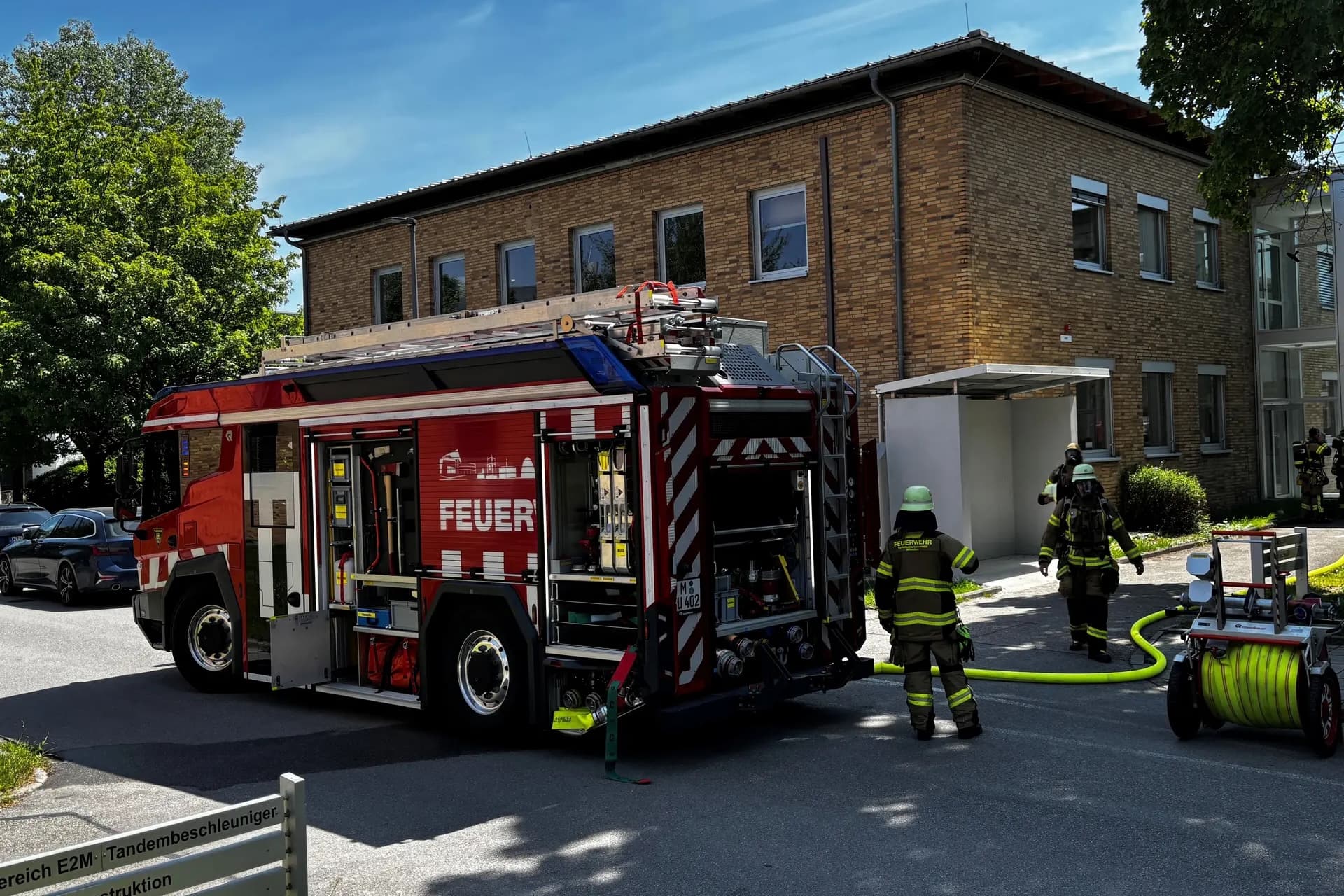 Cover Image for TUM spricht von erfolgreichem Einsatz von Elektro-Feuerwehrfahrzeugen