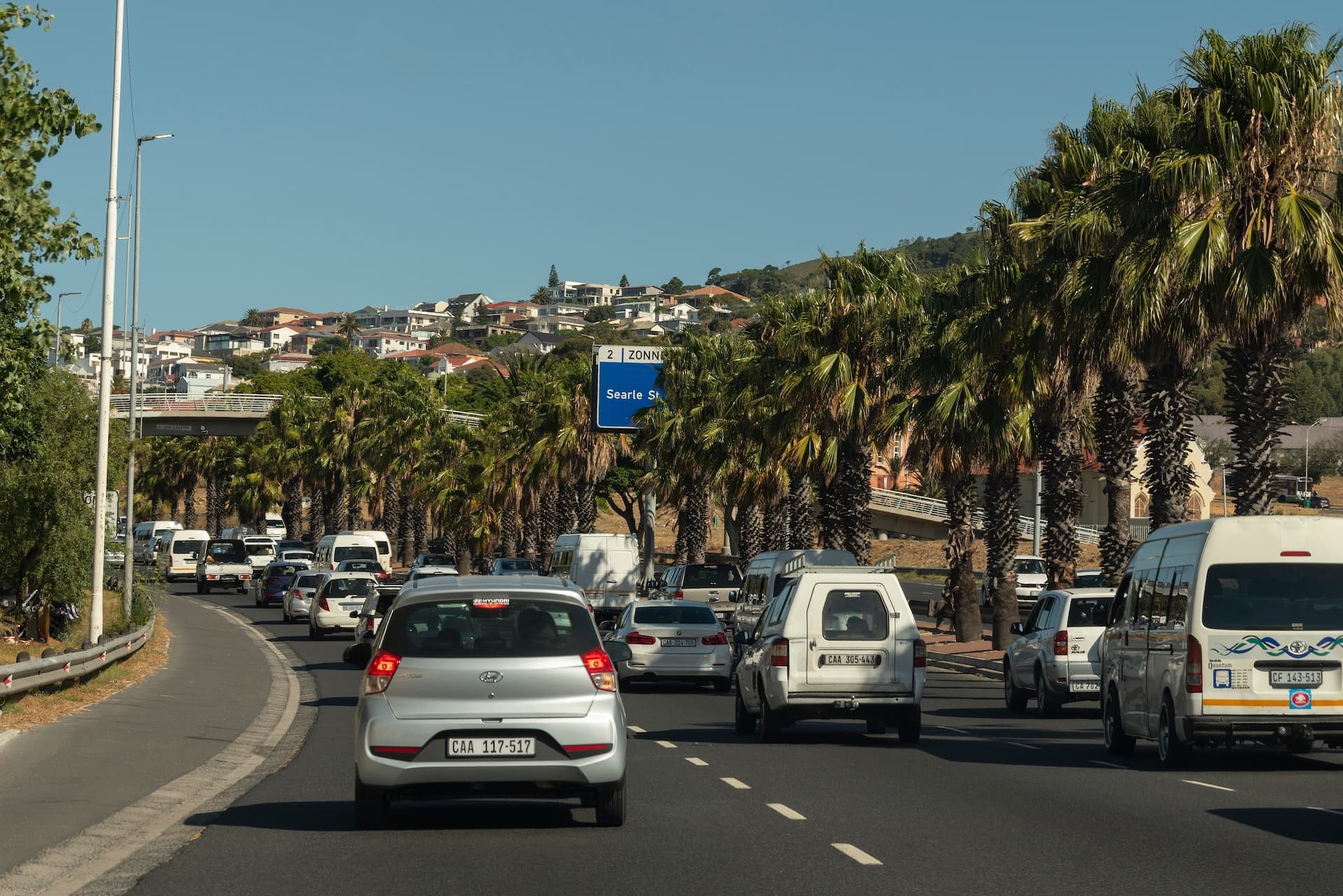 Südafrika denkt über höhere Zölle auf Autos aus China und Indien nach