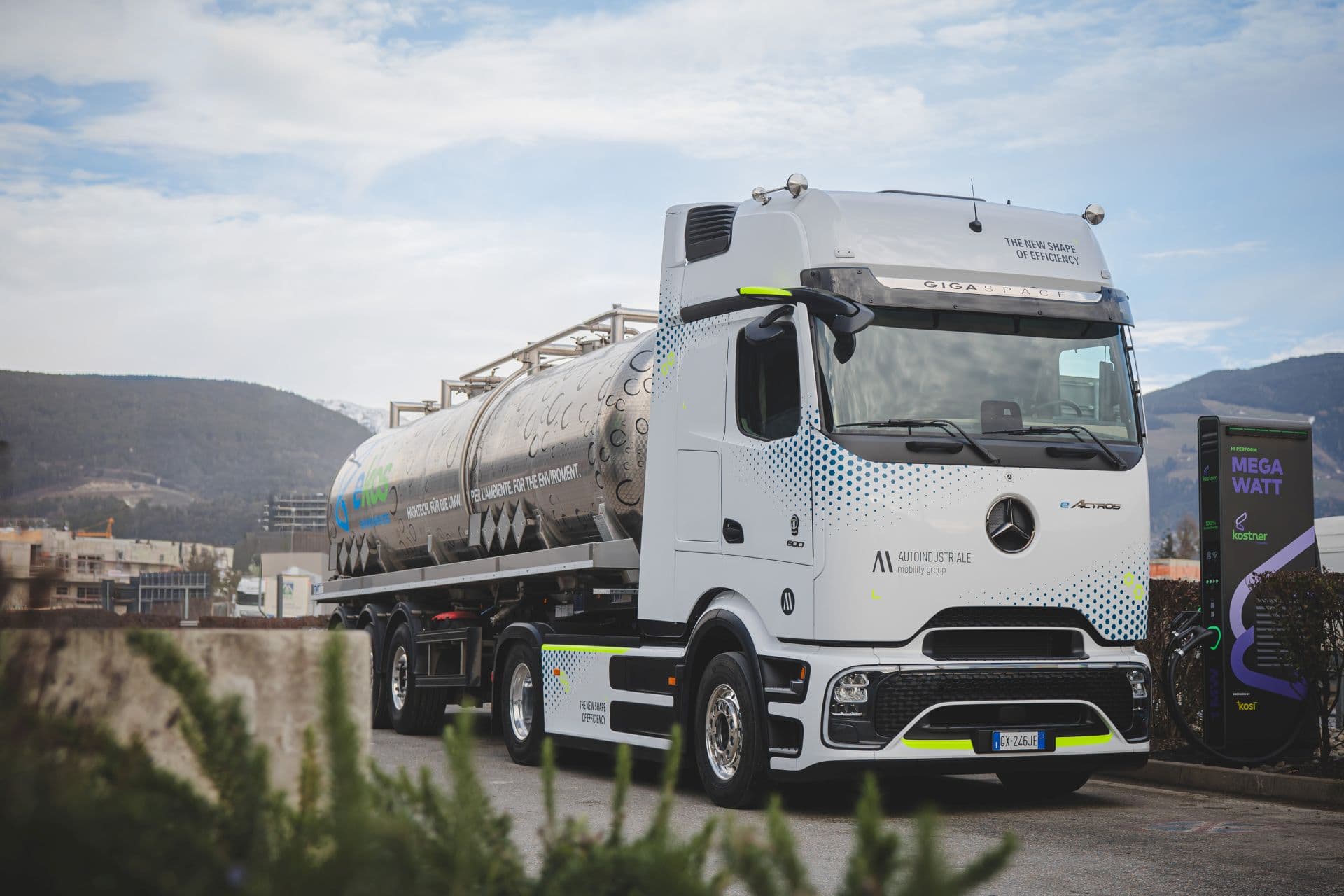 Brennerachse: E-Lkw laden jetzt mit bis zu 1000 kW