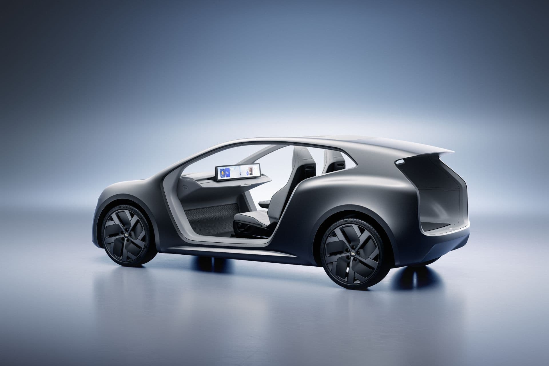 Lucid Cosmos und Earth starten unter 43.500 Euro