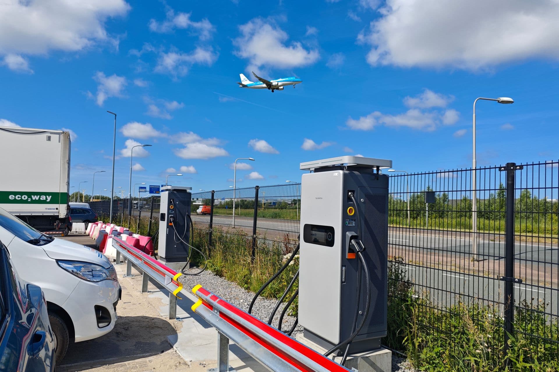 Warum Ladeinfrastruktur für Betriebe komplexer wird