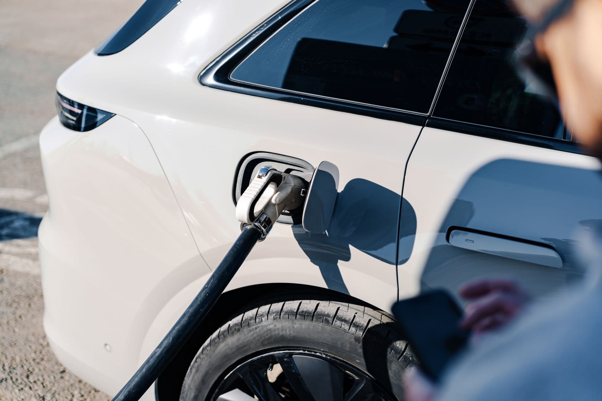 Neue E-Auto-Prämie kann ab Mai rückwirkend beantragt werden