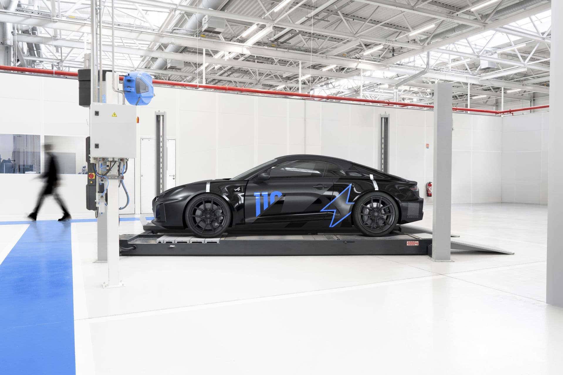 Alpine A110 Future: Erlkönig zeigt Elektro-Zukunft