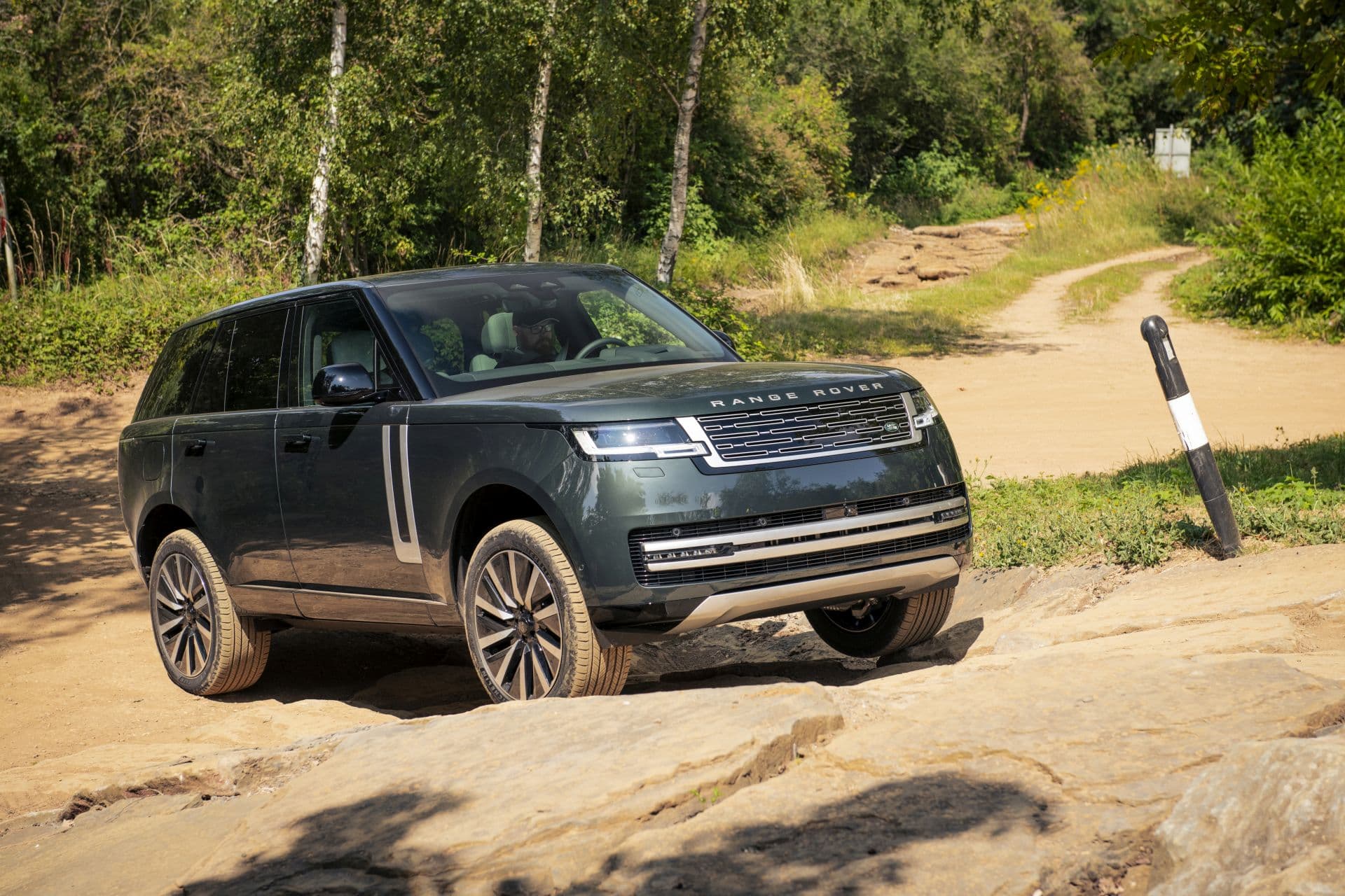 Range Rover Electric: Kompromisslos unter Strom