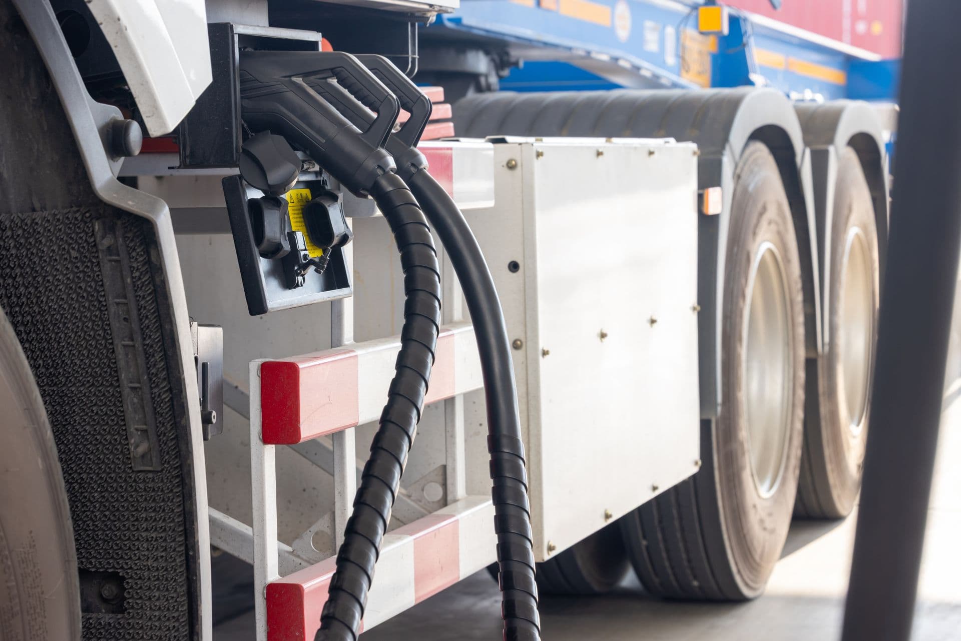 VDA fordert Ausbauturbo für Lkw-Ladeinfrastruktur