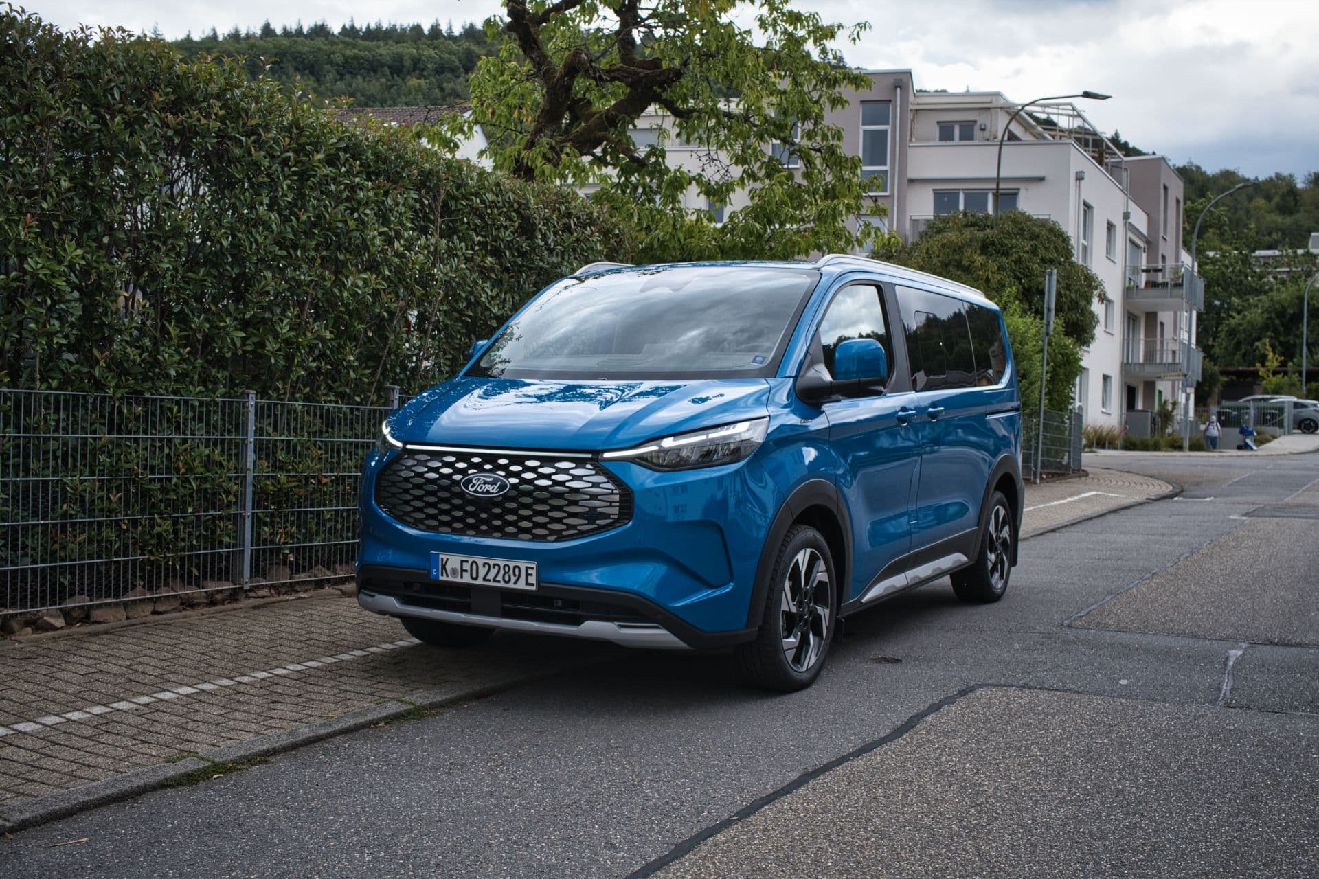 Ford E-Tourneo Custom: Fünf Tage Mosel mit der ganzen Familie