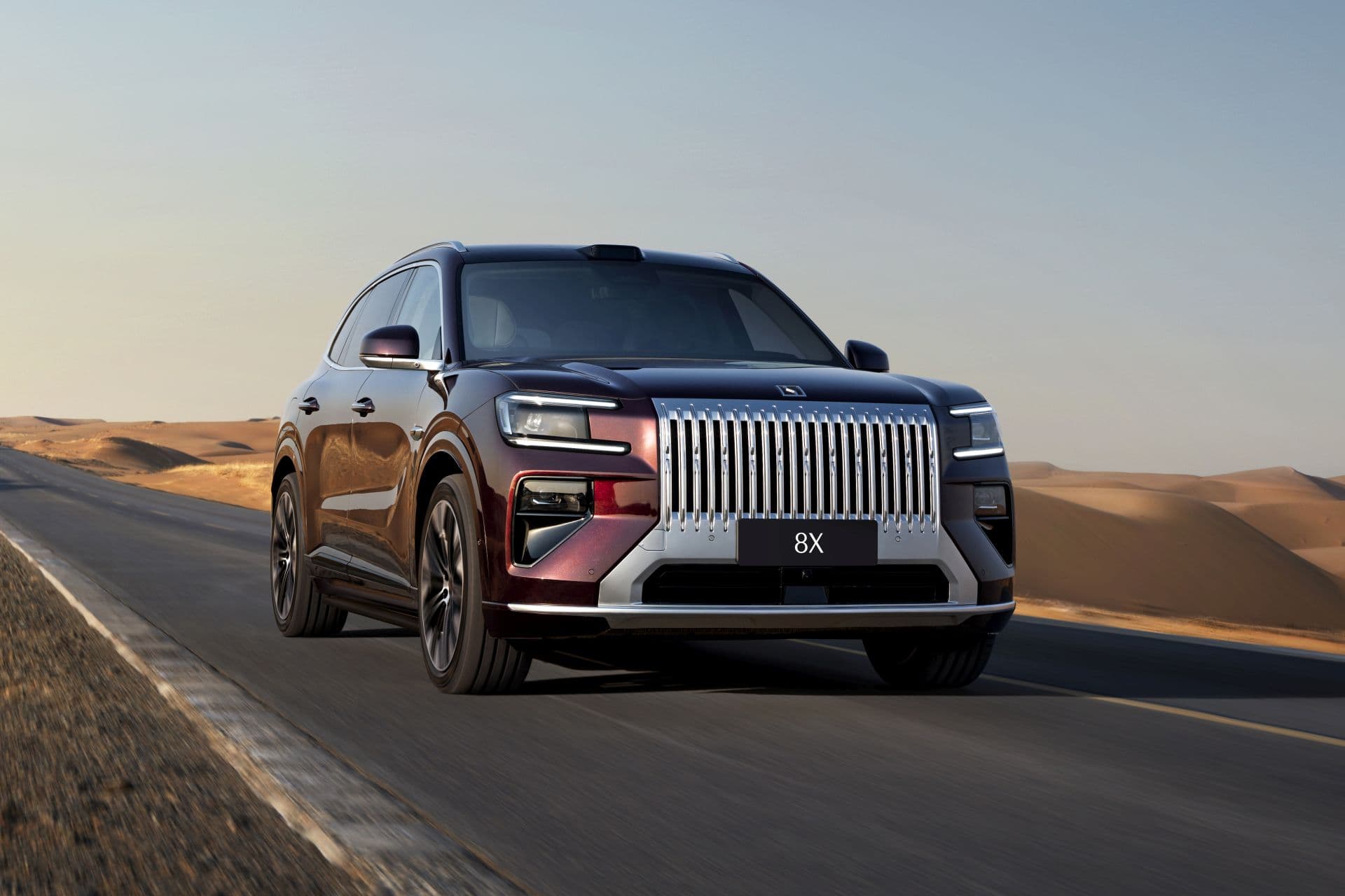 Zeekr 8X: Plug-in-Hybrid mit 328 km E-Reichweite