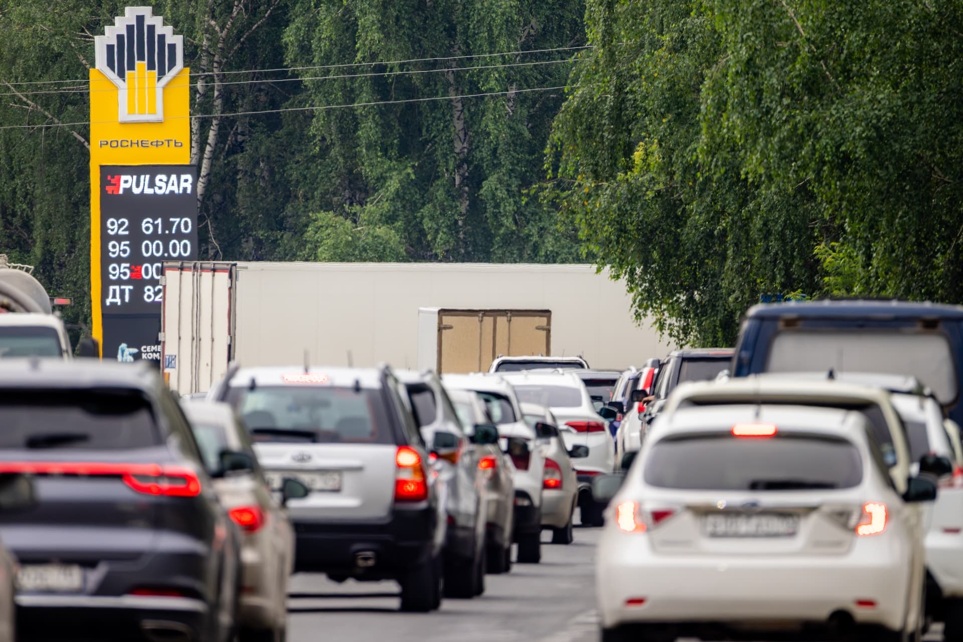 Russlands Treibstoffkrise treibt E-Auto-Absatz nach oben