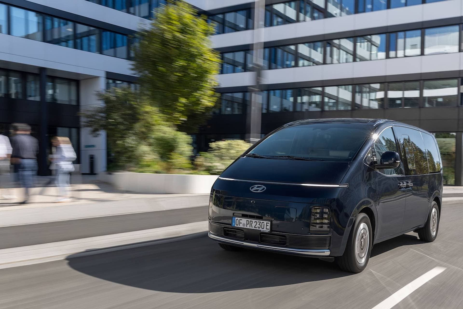 Hyundai Staria Electric: Korea-Van nutzt die Lücke von VW
