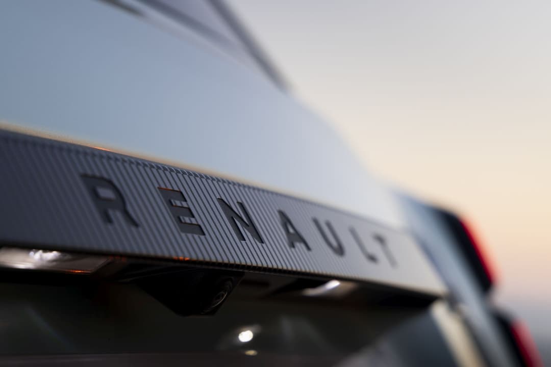 R5 R4 Scr Renaults Klassiker R4, R5 und Twingo im E-Zeitalter