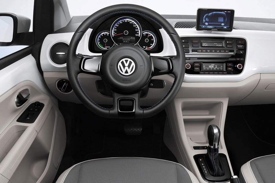 VW-e-up-innenraum-cockpit