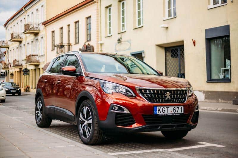 Peugeot fertigt E-Batterien künftig in Slowakei