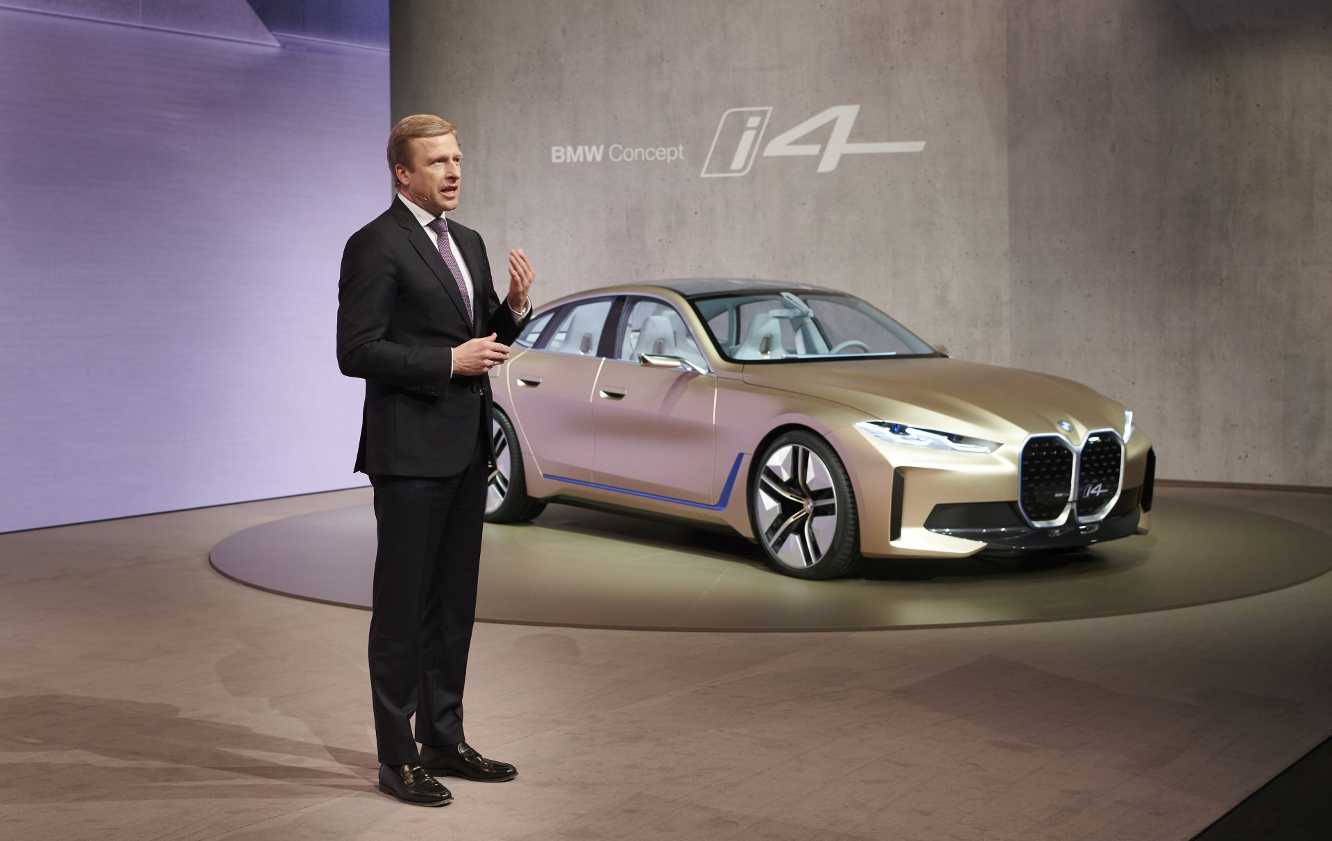 BMW geht in "Hohe Vorleistungen für Zukunft der Mobilität"